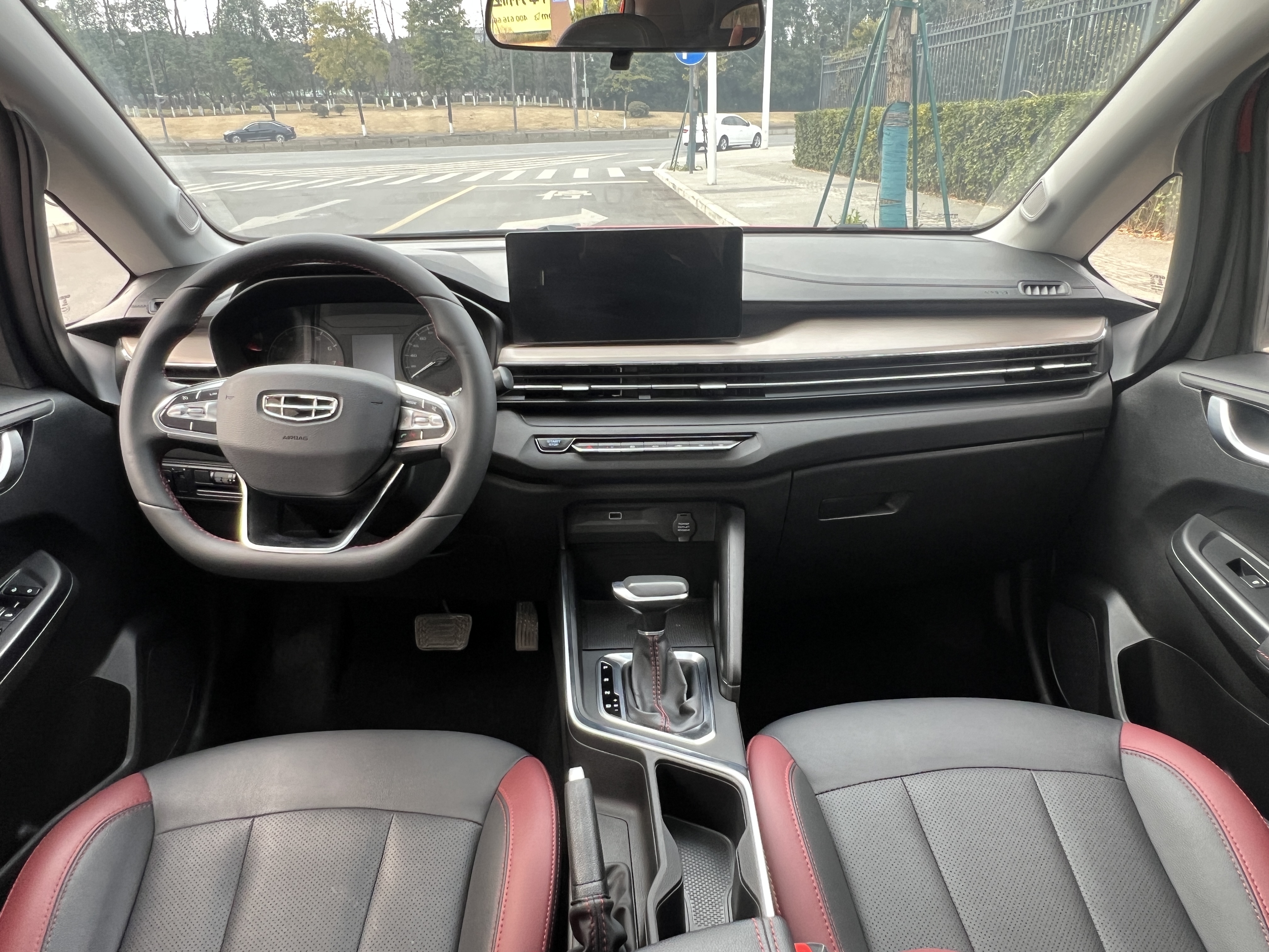 Vision X3 2021 car image #5