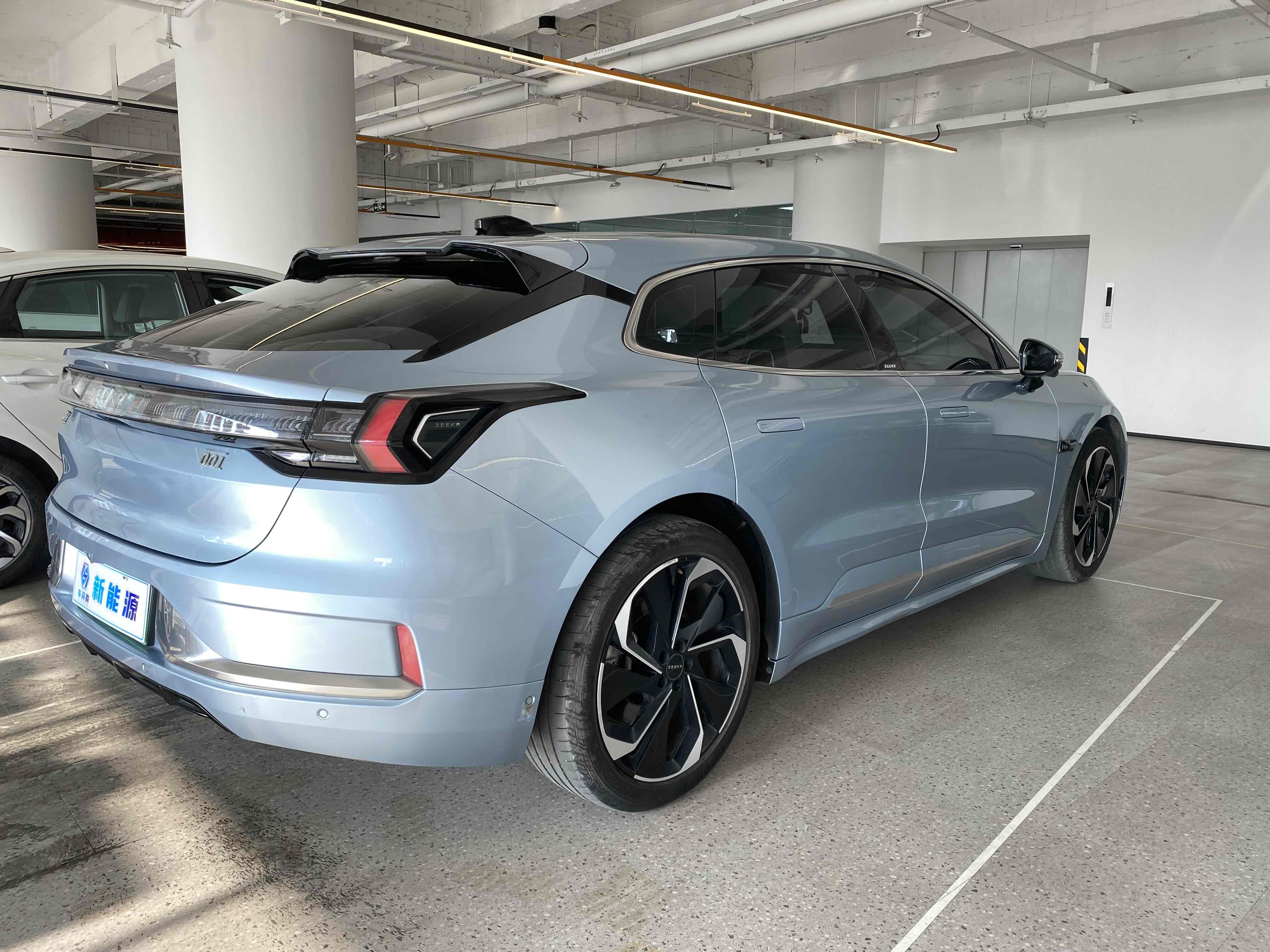 极氪 极氪001 2021 汽车图片 #5