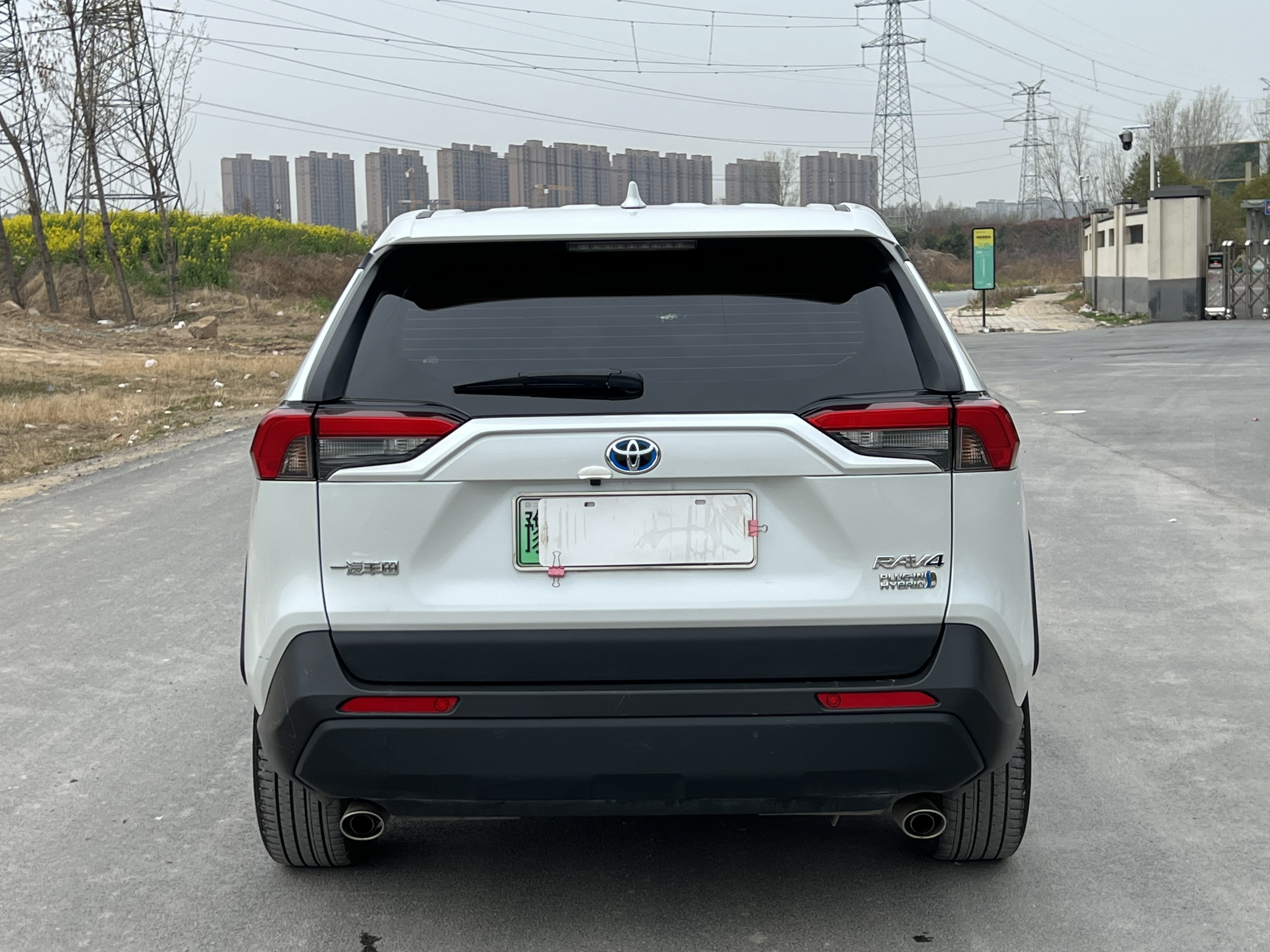 Toyota RAV4 Hybird E+ 2022 car image #5