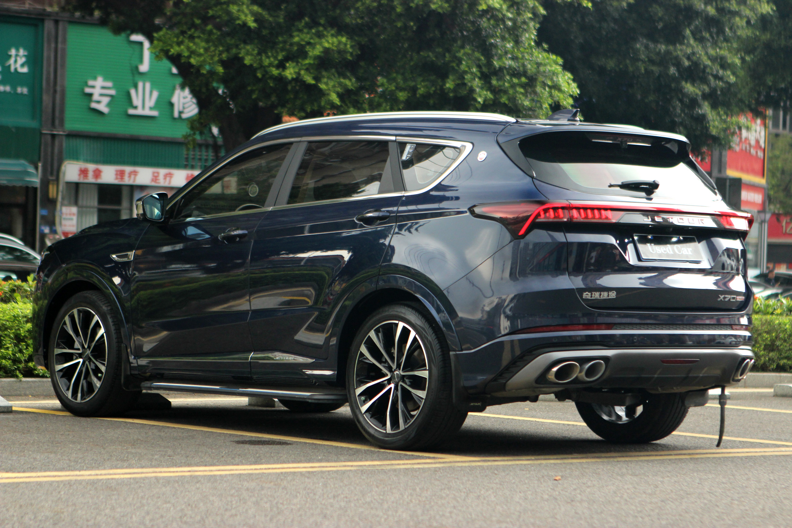 X70 PLUS 2022 car image #5