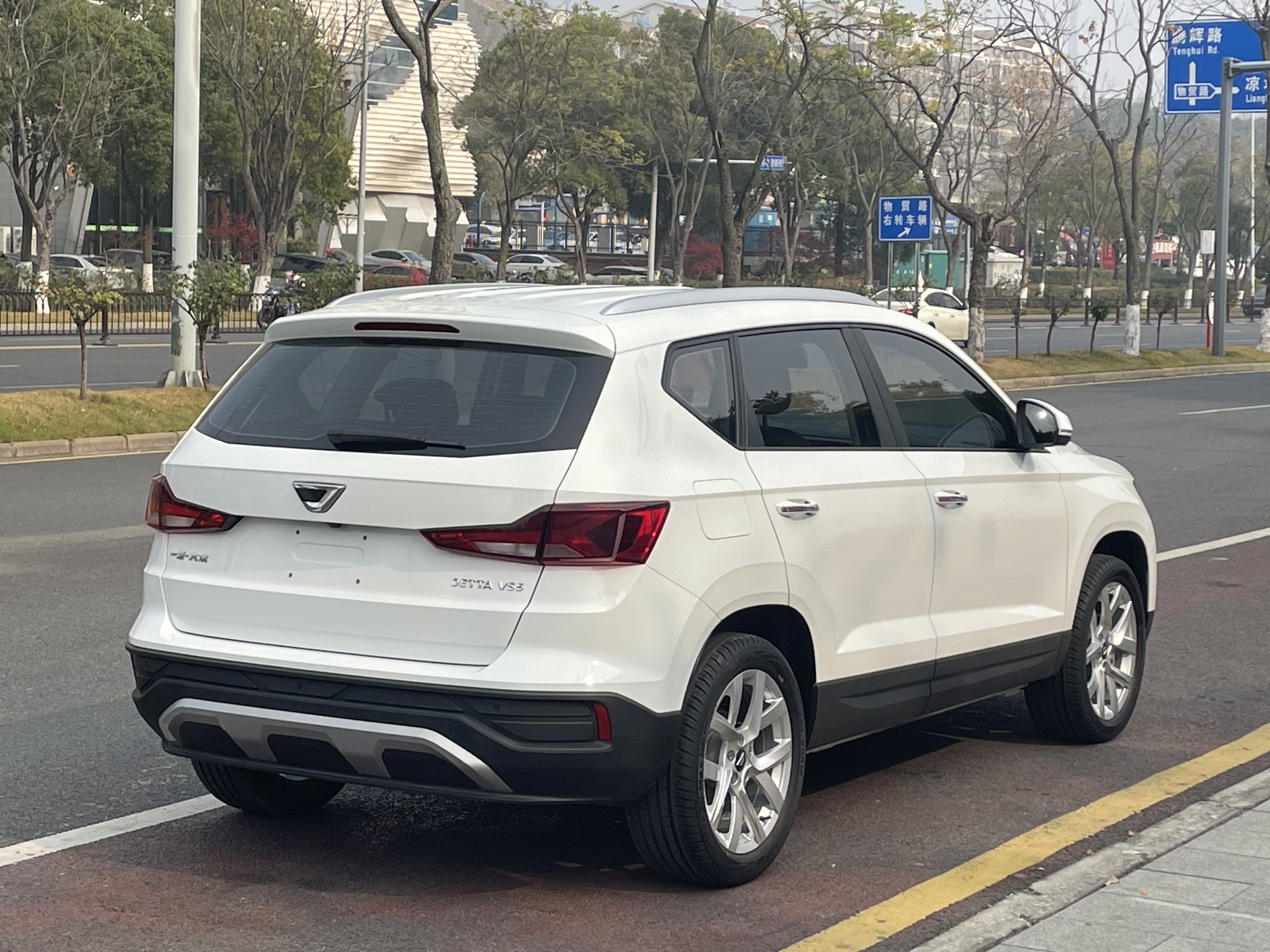VS5 2021 car image #5
