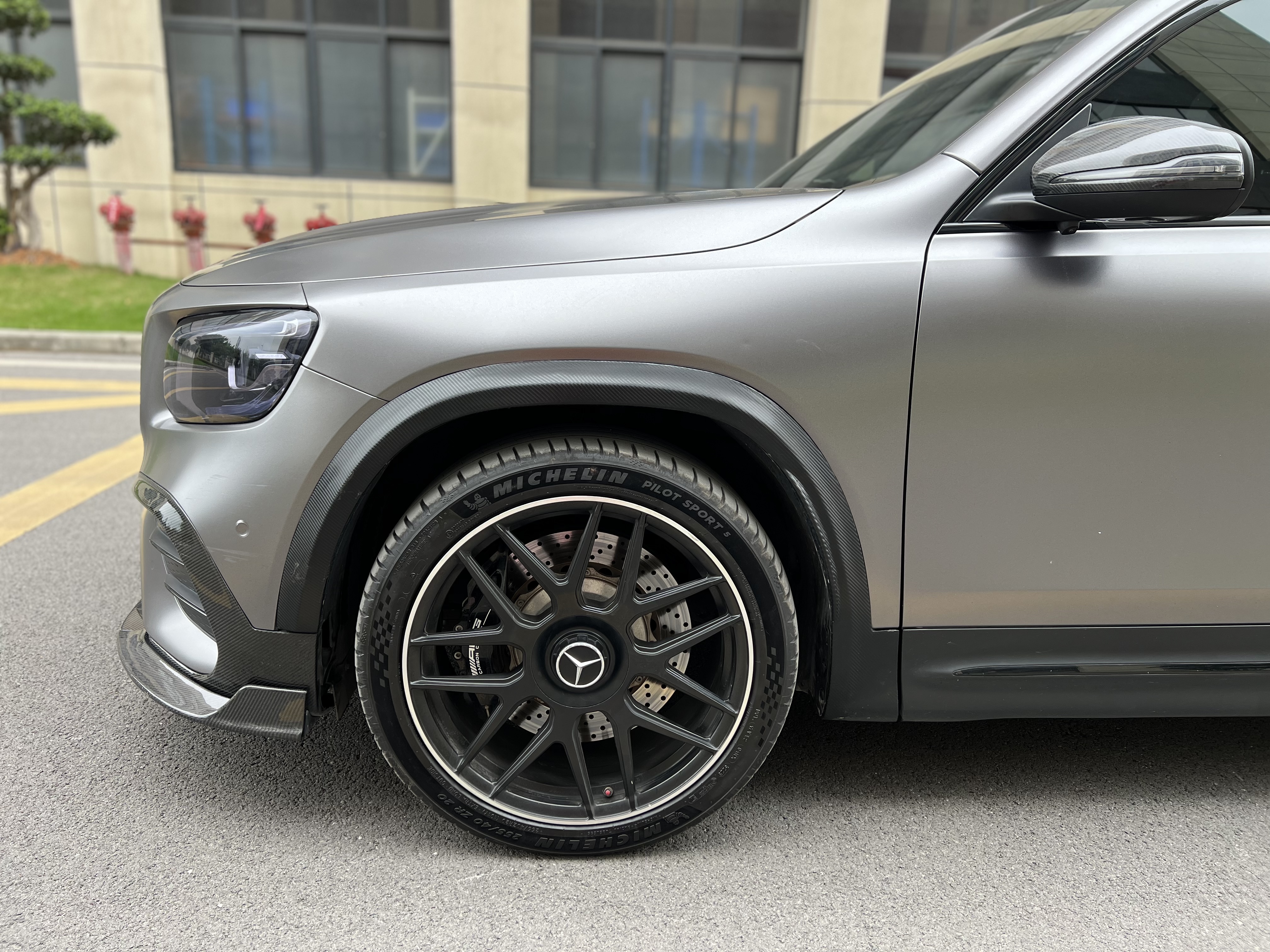 Mercedes-Benz GLB AMG 2021 صورة سيارة #5