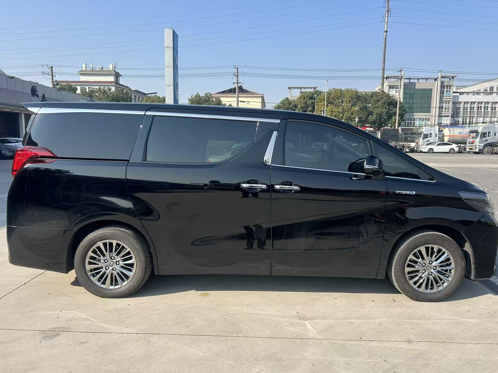 丰田 埃尔法 2023 汽车图片 #5