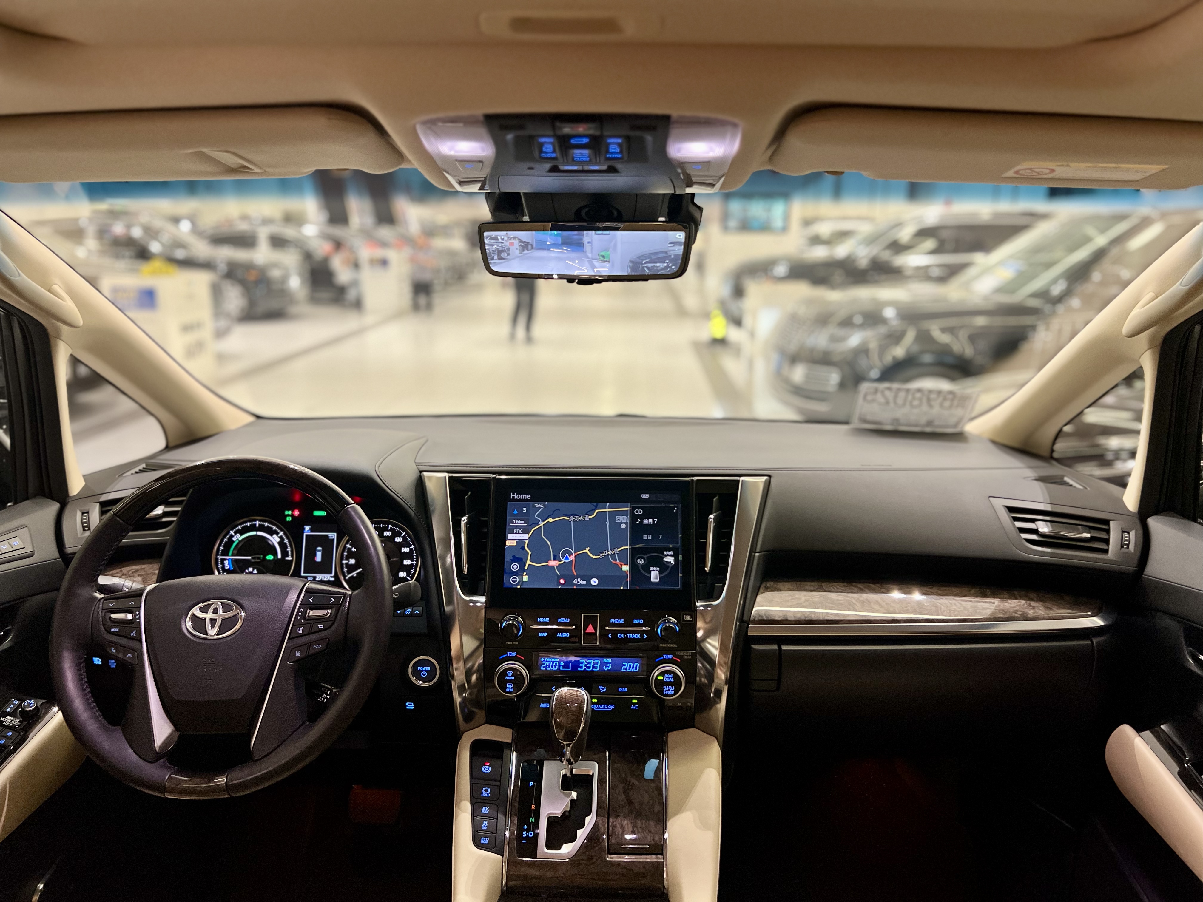 Toyota Alphard 2021 car image #5