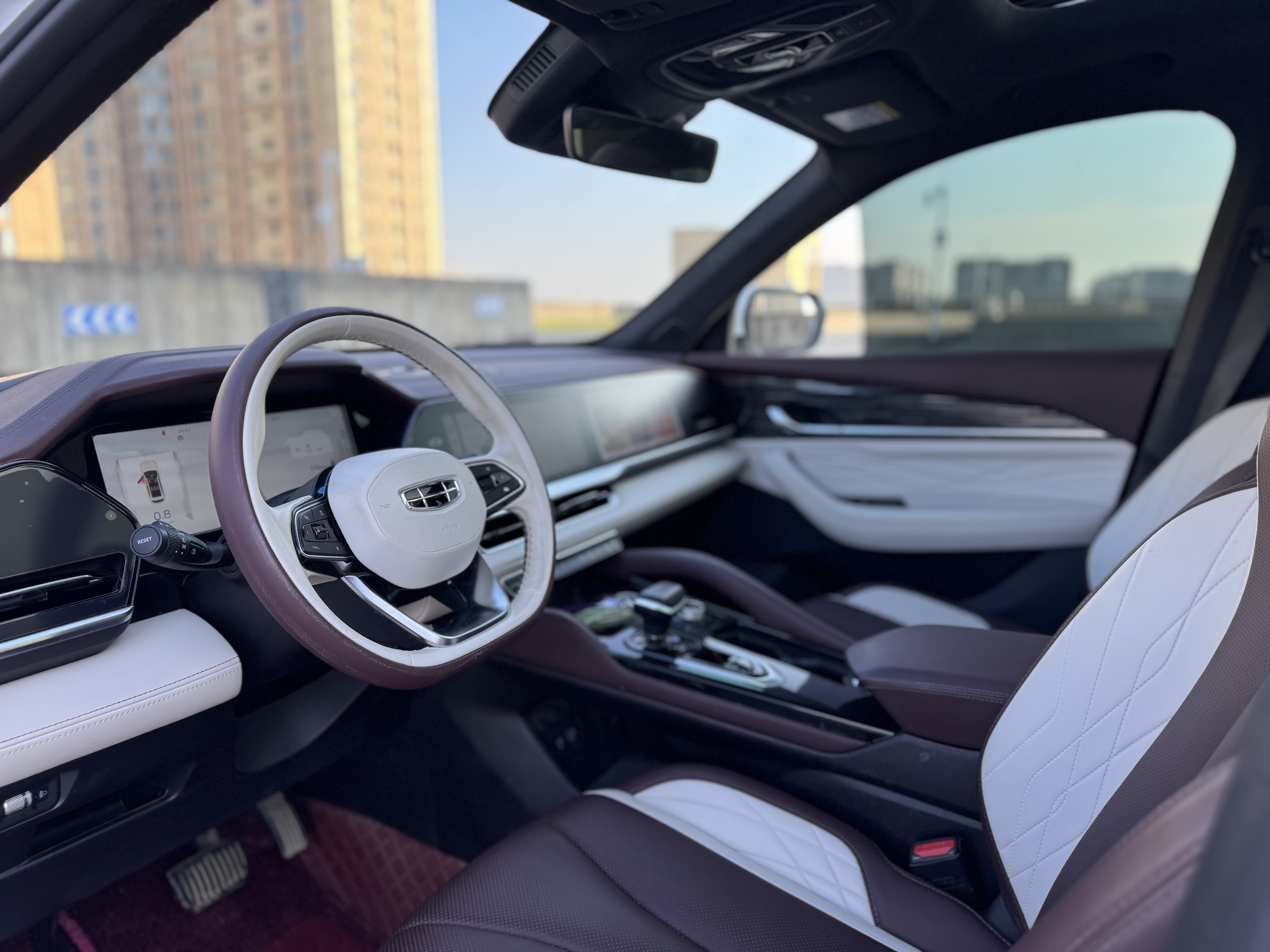 GEELY Monjaro 2023 car image #5