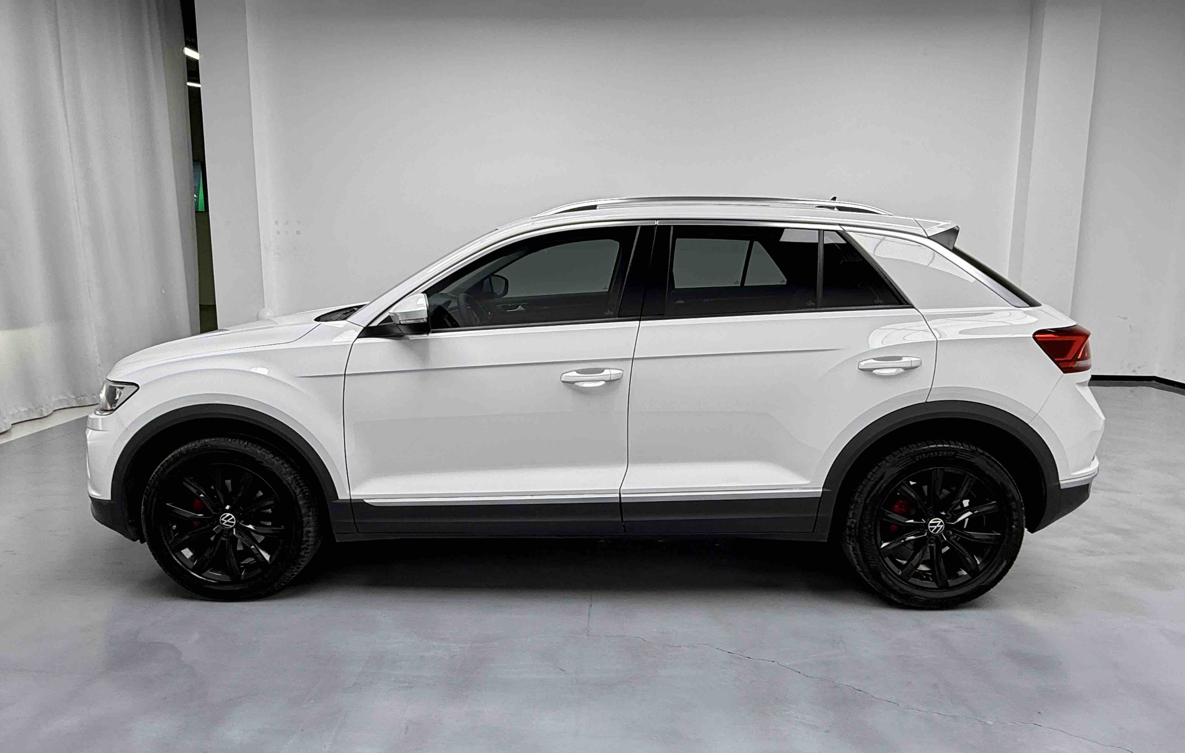 T-Roc 2022 car image #5