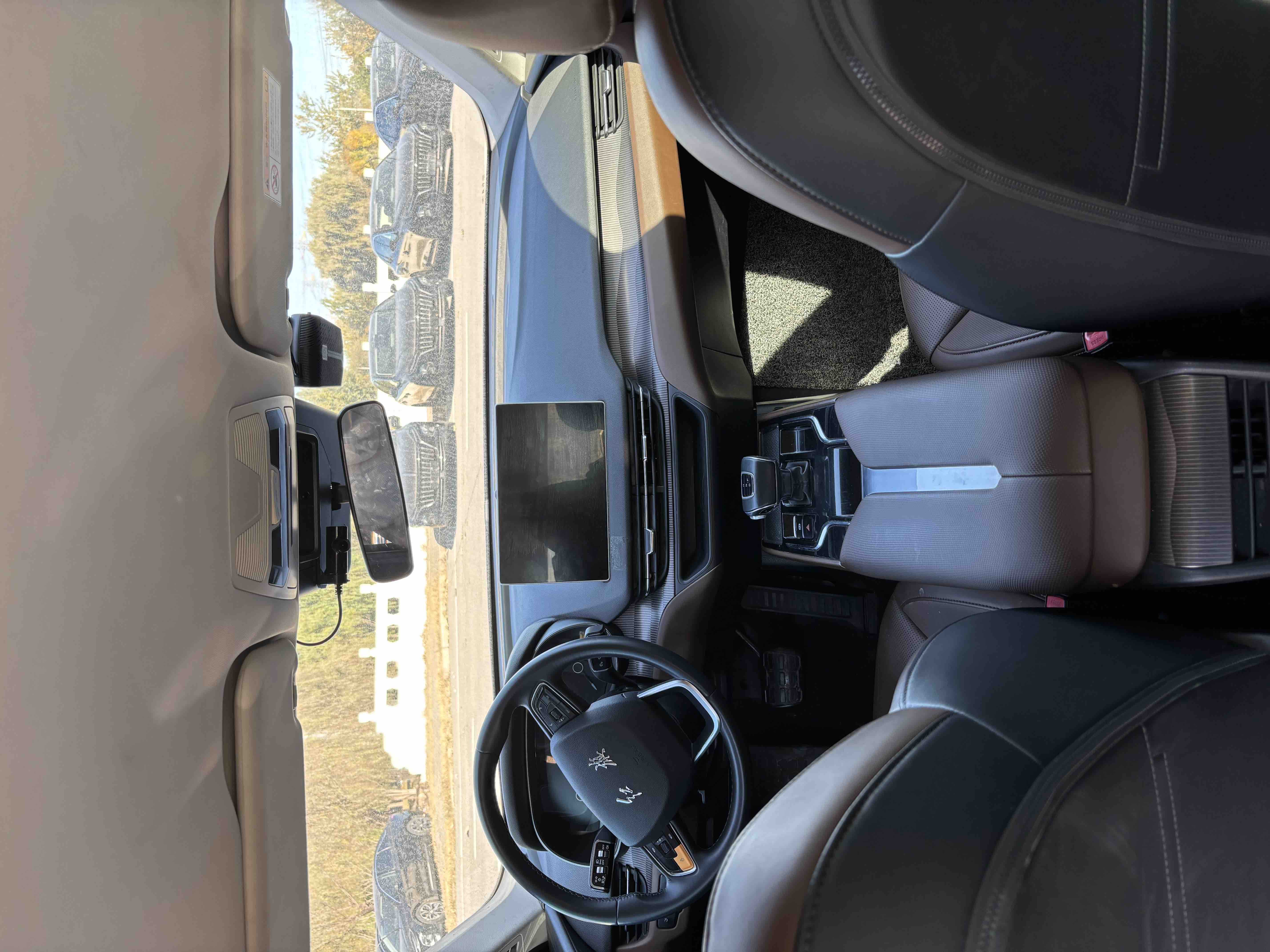 HongQi E-QM5 2022 #5 HongQi E-QM5 2022 صورة سيارة #5