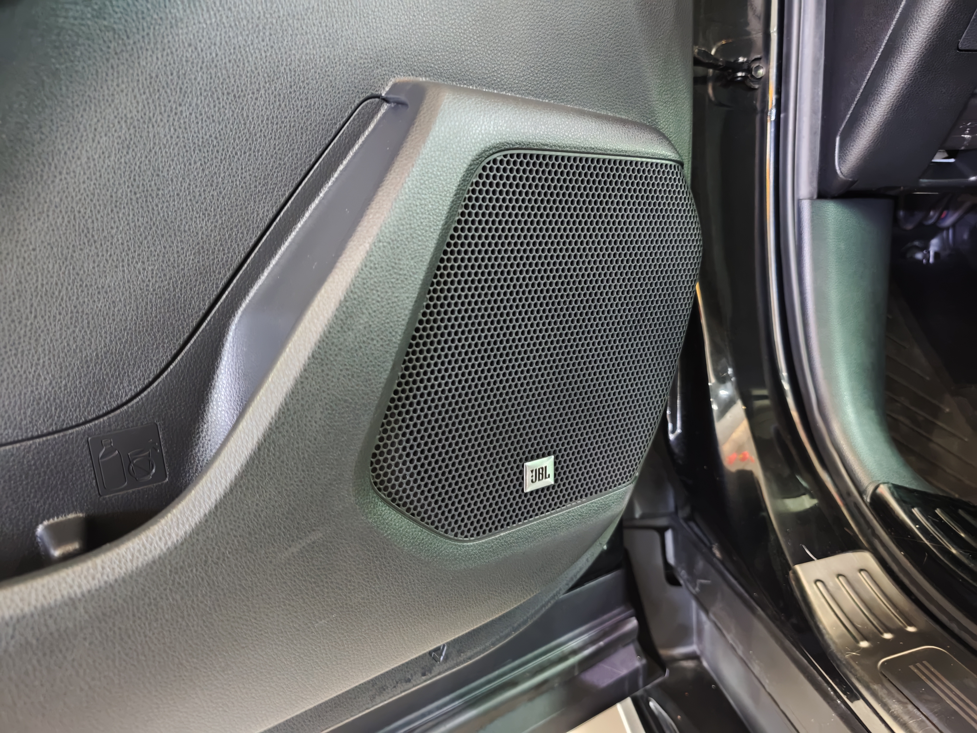Toyota Highlander 2021 car image #5