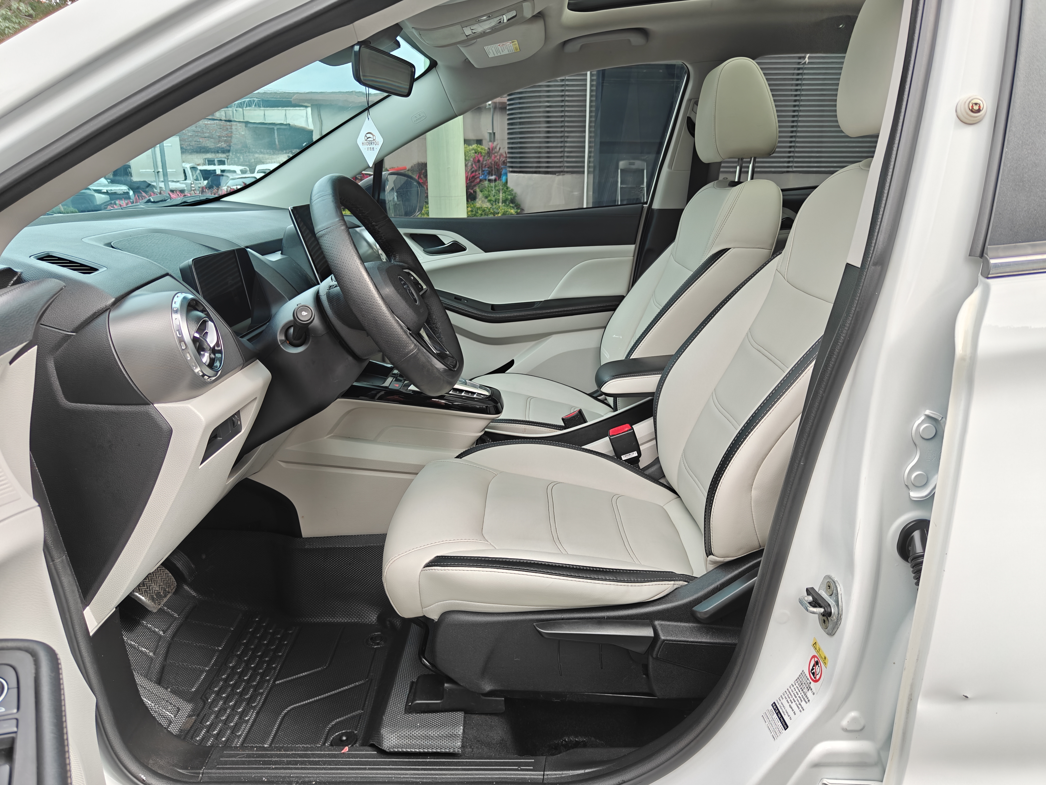 BYD Yuan Pro 2021 #5 BYD Yuan Pro 2021 car image #5