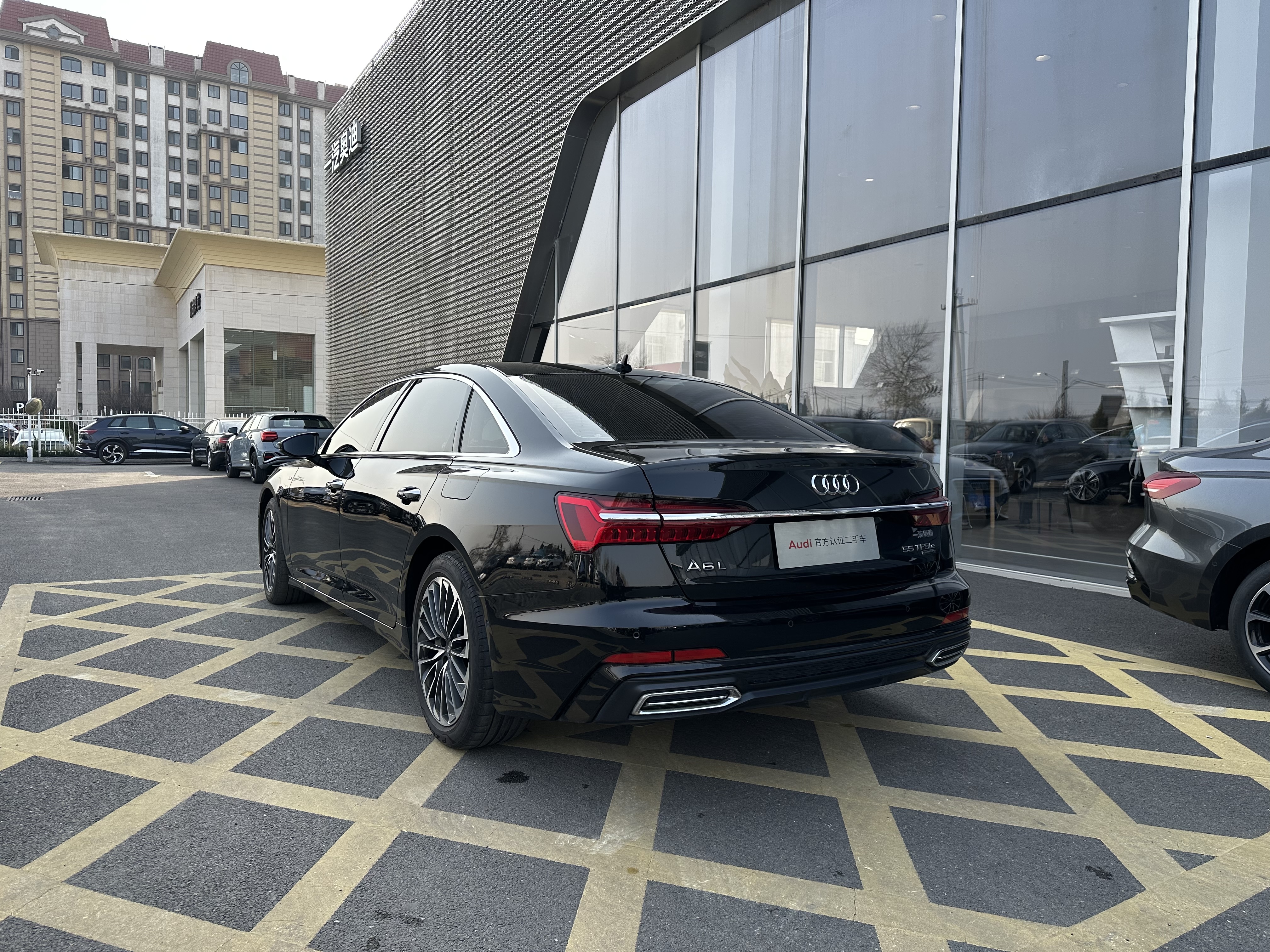 Audi 2021 car image #5
