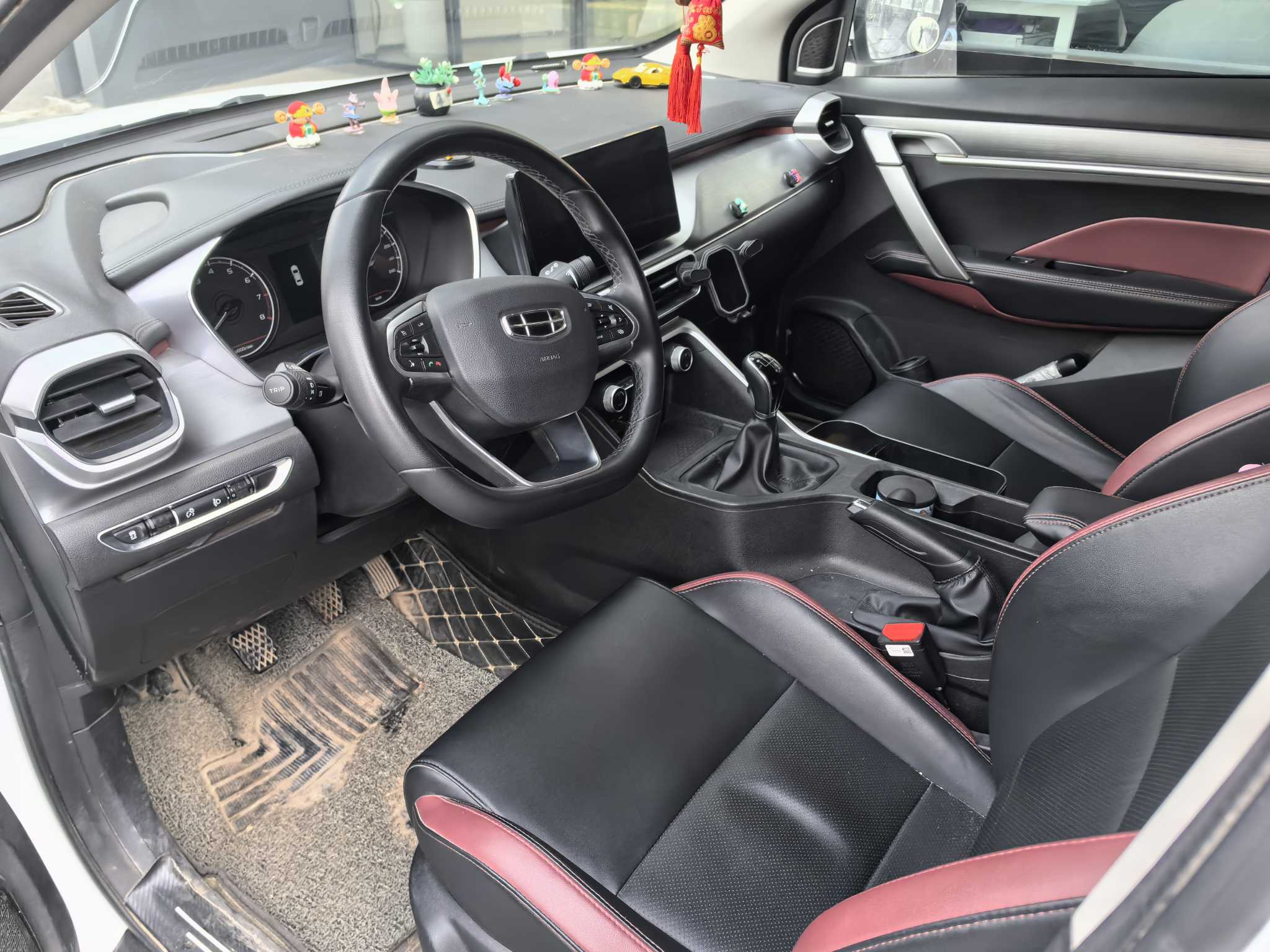 GEELY Coolray 2021 car image #5