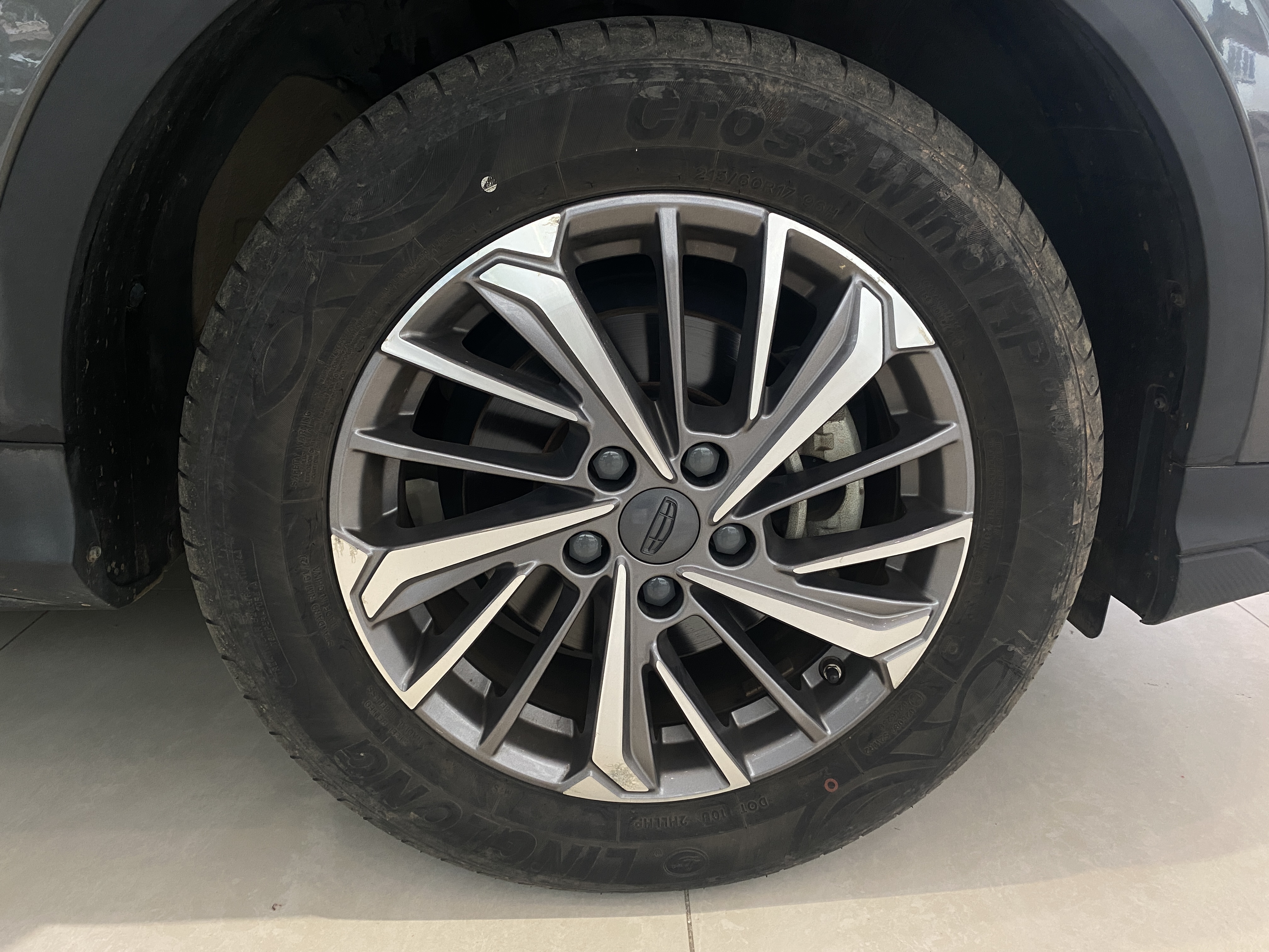 GEELY Coolray 2022 car image #5