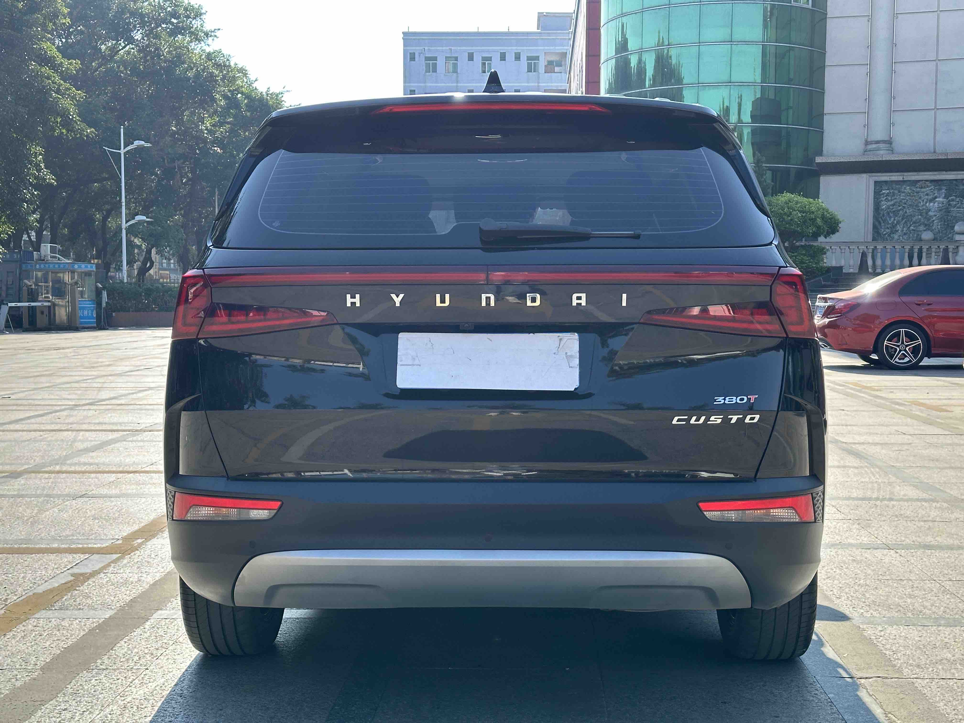 Hyundai Custo 2023 #5 Hyundai Custo 2023 car image #5