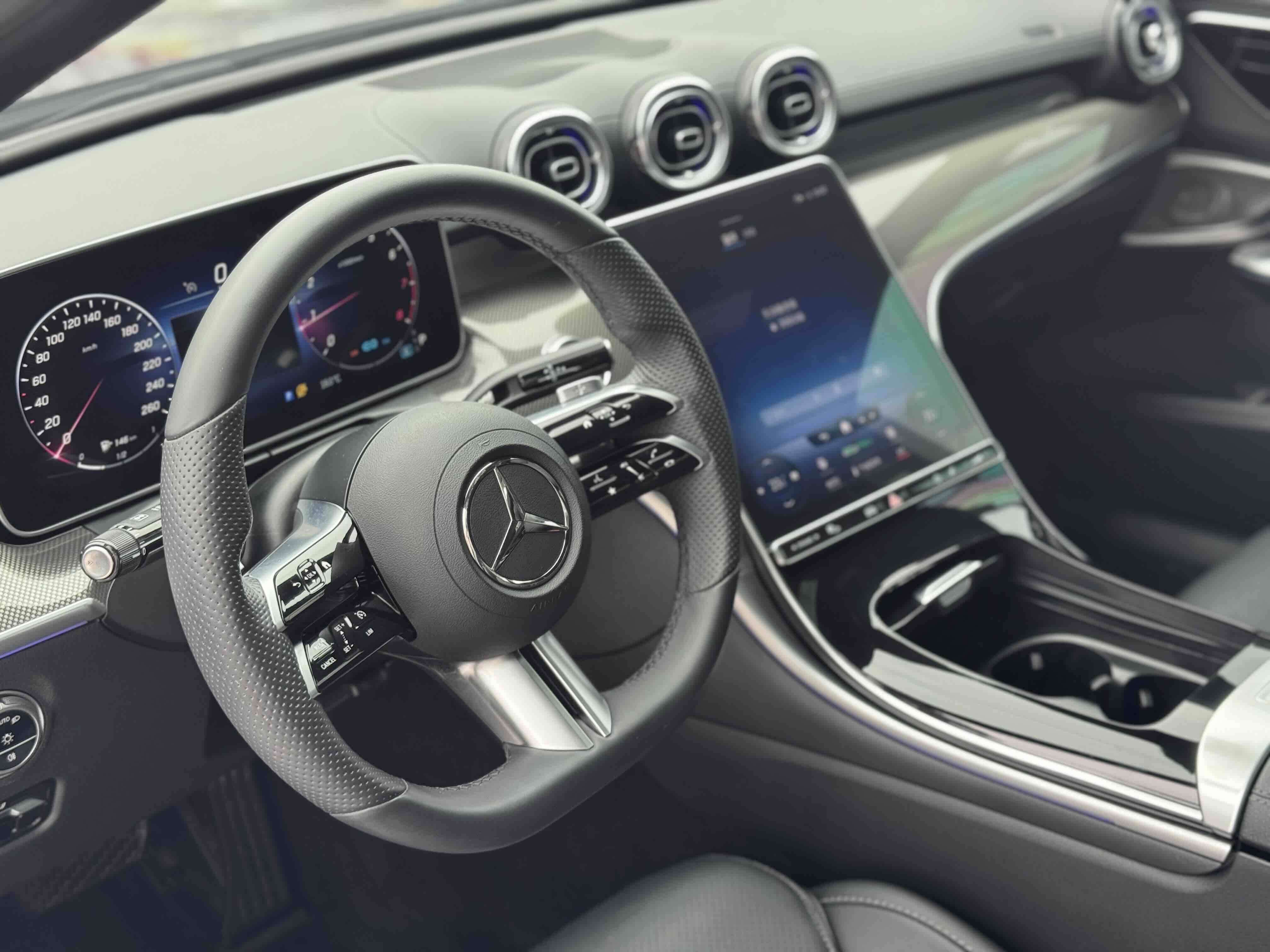 Mercedes-Benz C Class 2022 car image #5