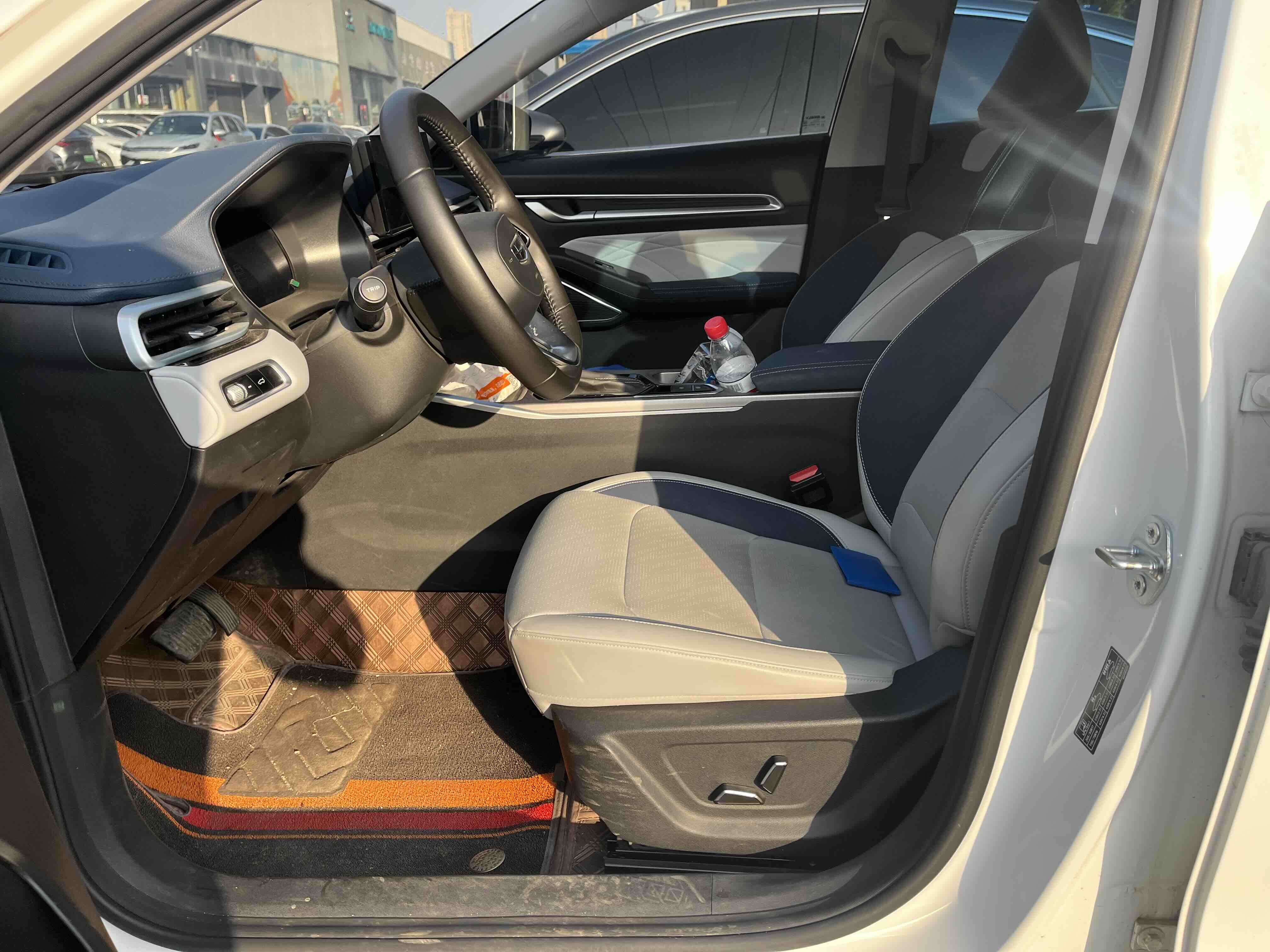 GEELY Emgrand 2022 car image #5