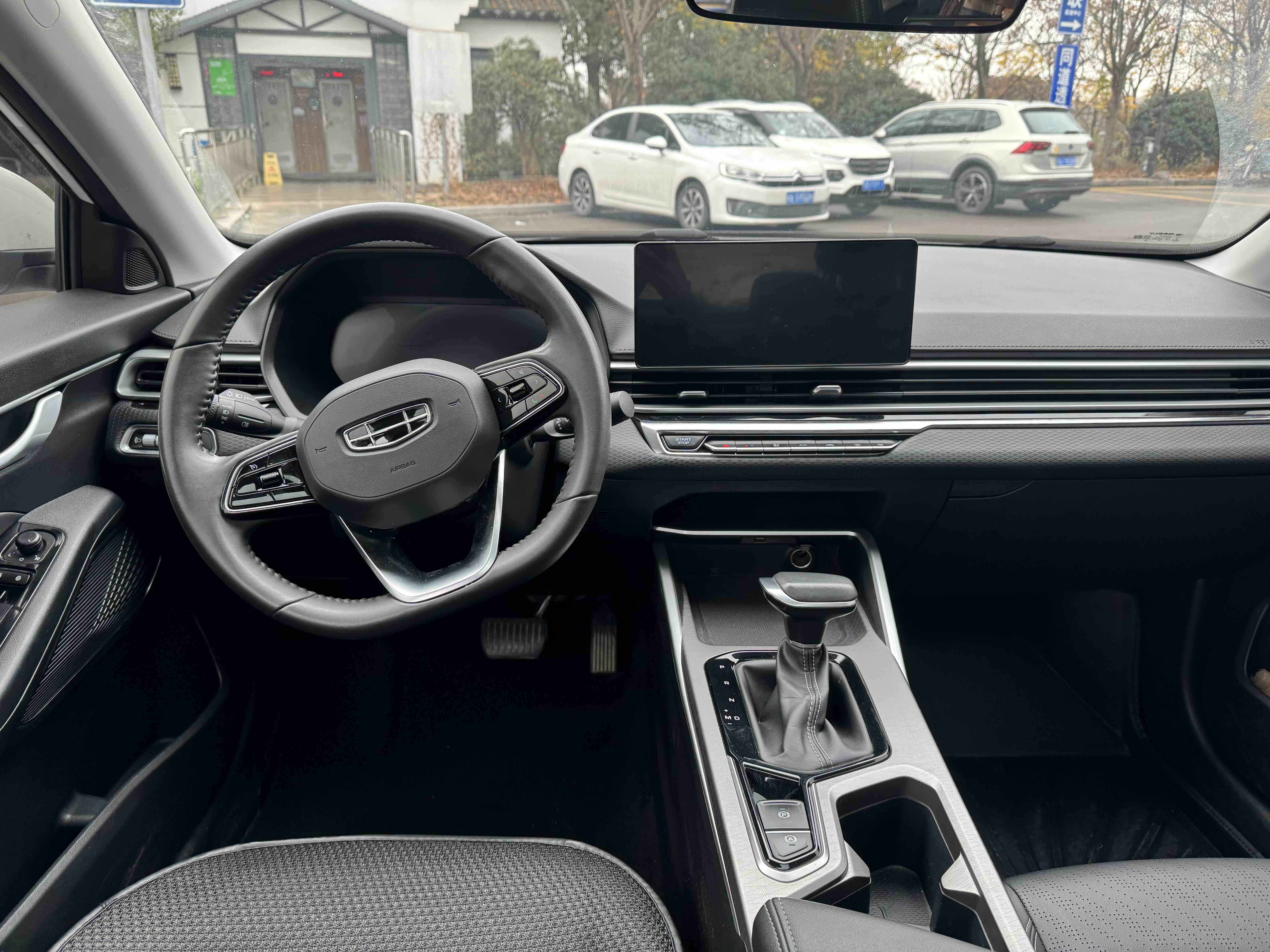 GEELY Emgrand 2023 car image #5