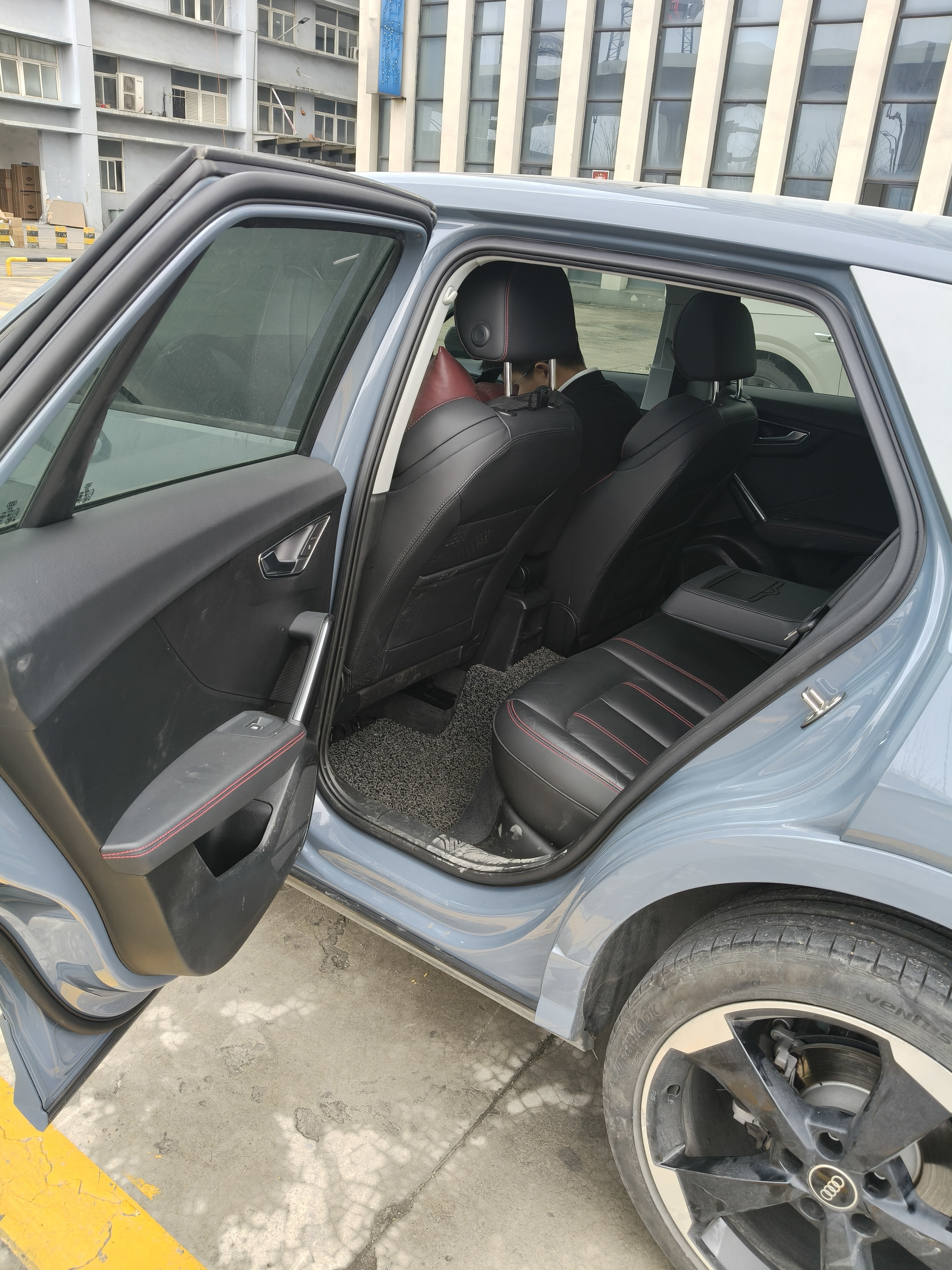Q2L 2022 #5 Q2L 2022 car image #5