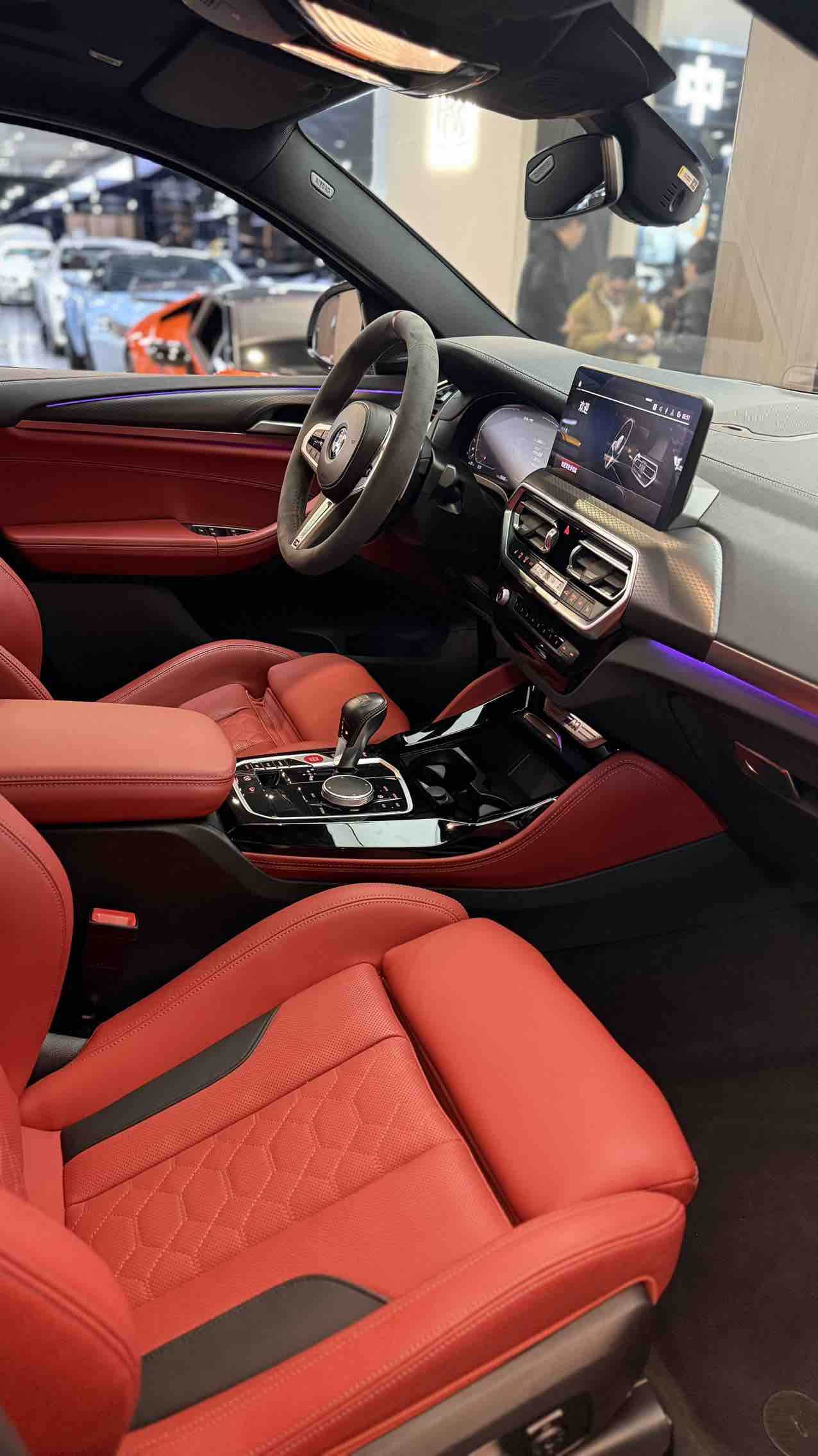 BMW X4 M 2022 immagine di auto #5