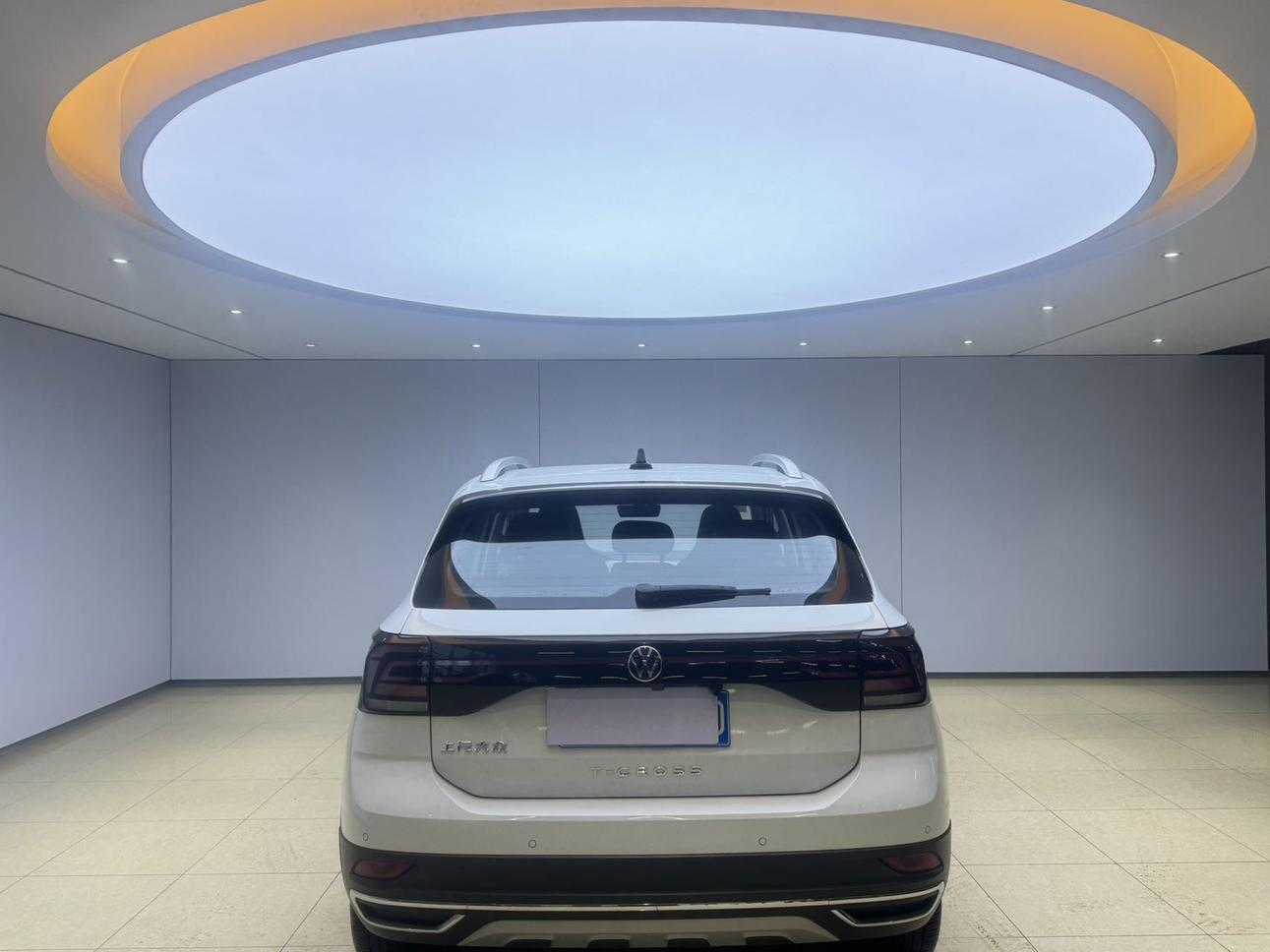 Volkswagen T-Cross 2023 #5 Volkswagen T-Cross 2023 car image #5