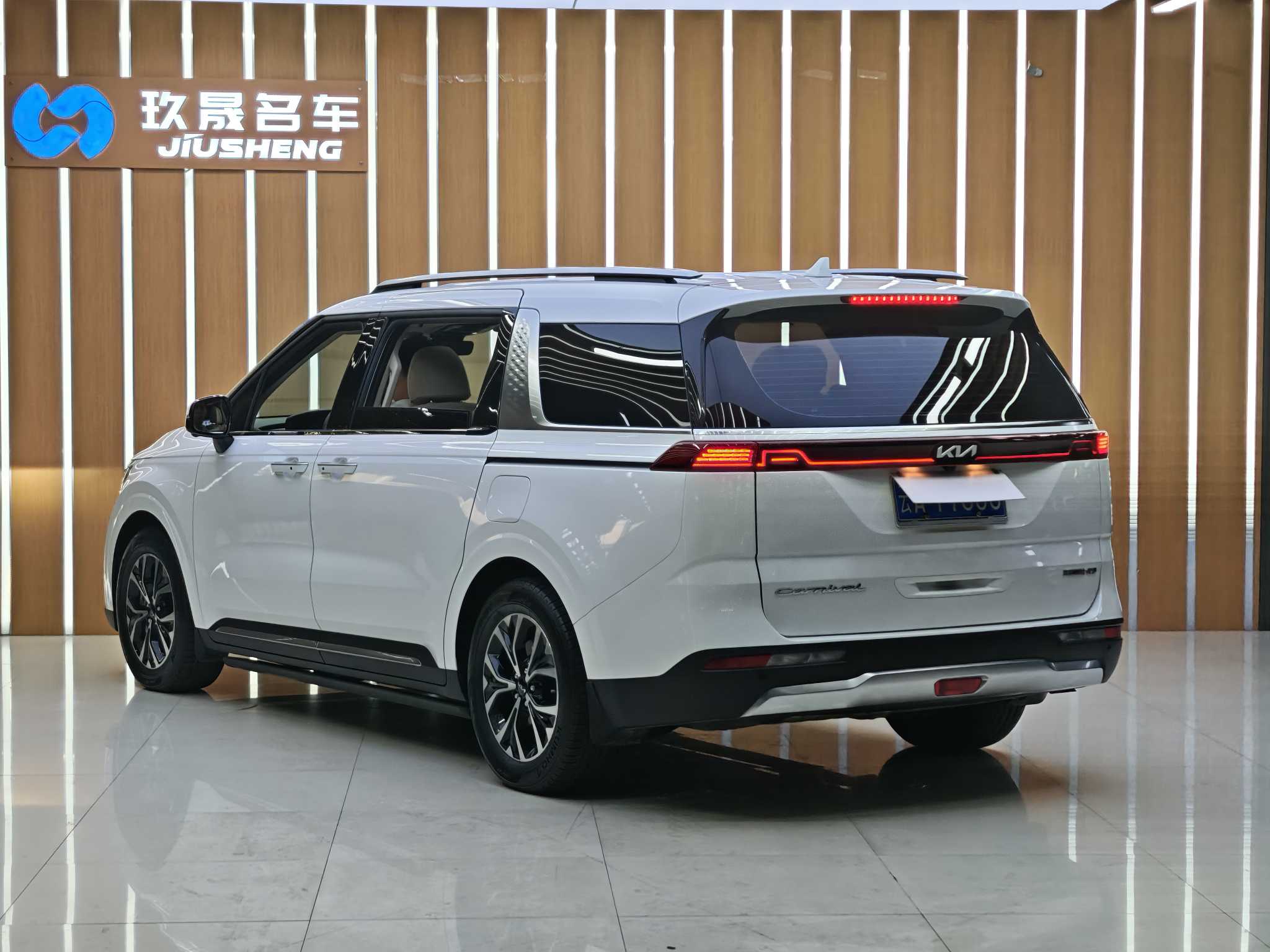 Kia Carnival 2022 immagine di auto #5