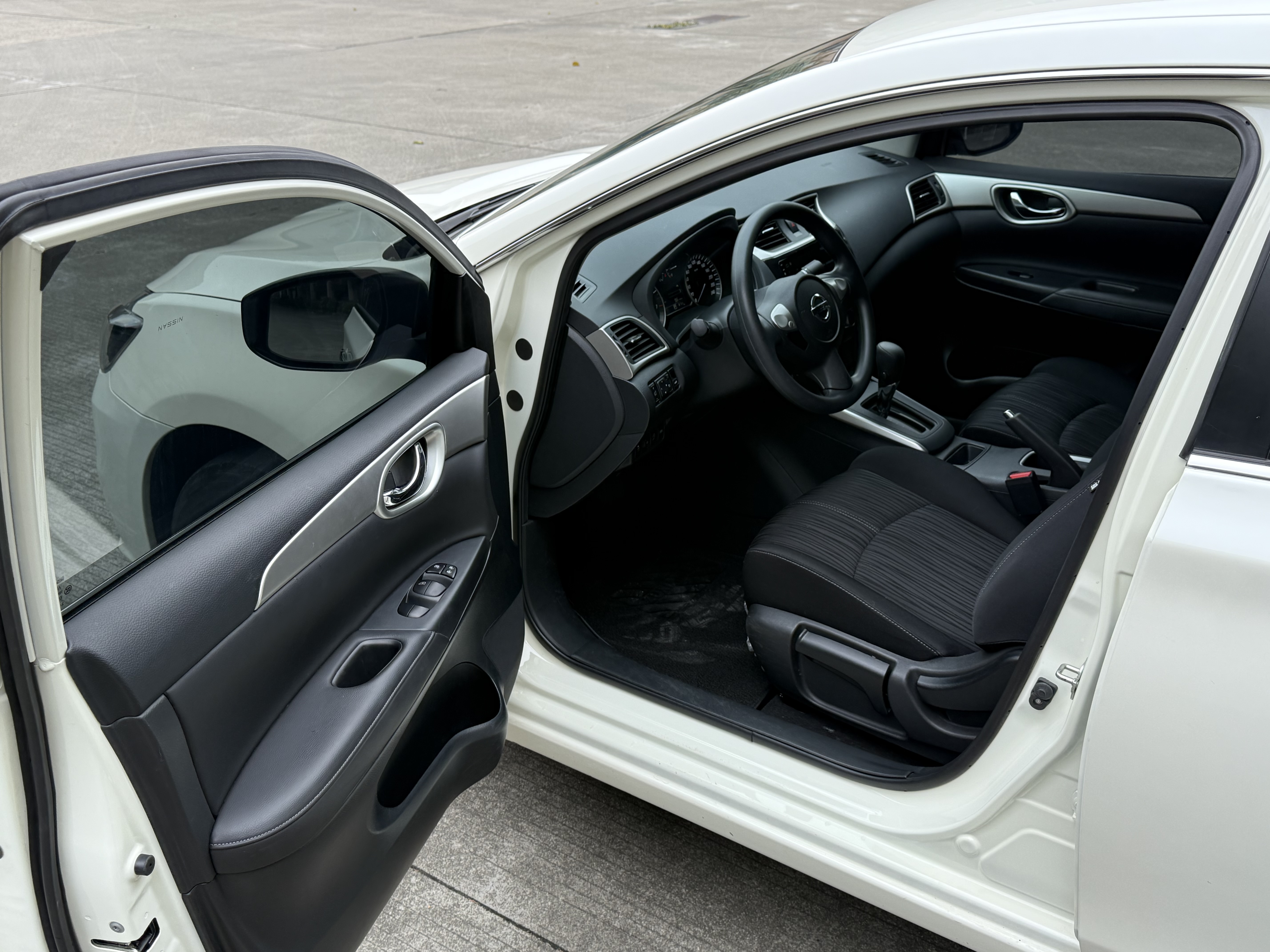 Nissan Sylphy 2023 #5 Nissan Sylphy 2023 car image #5