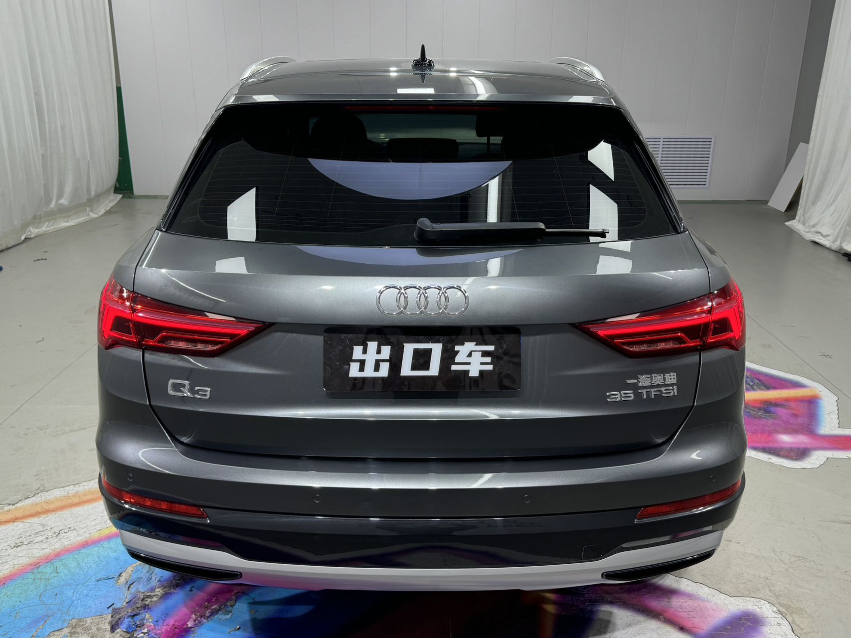 Audi Q3 2022 car image #5