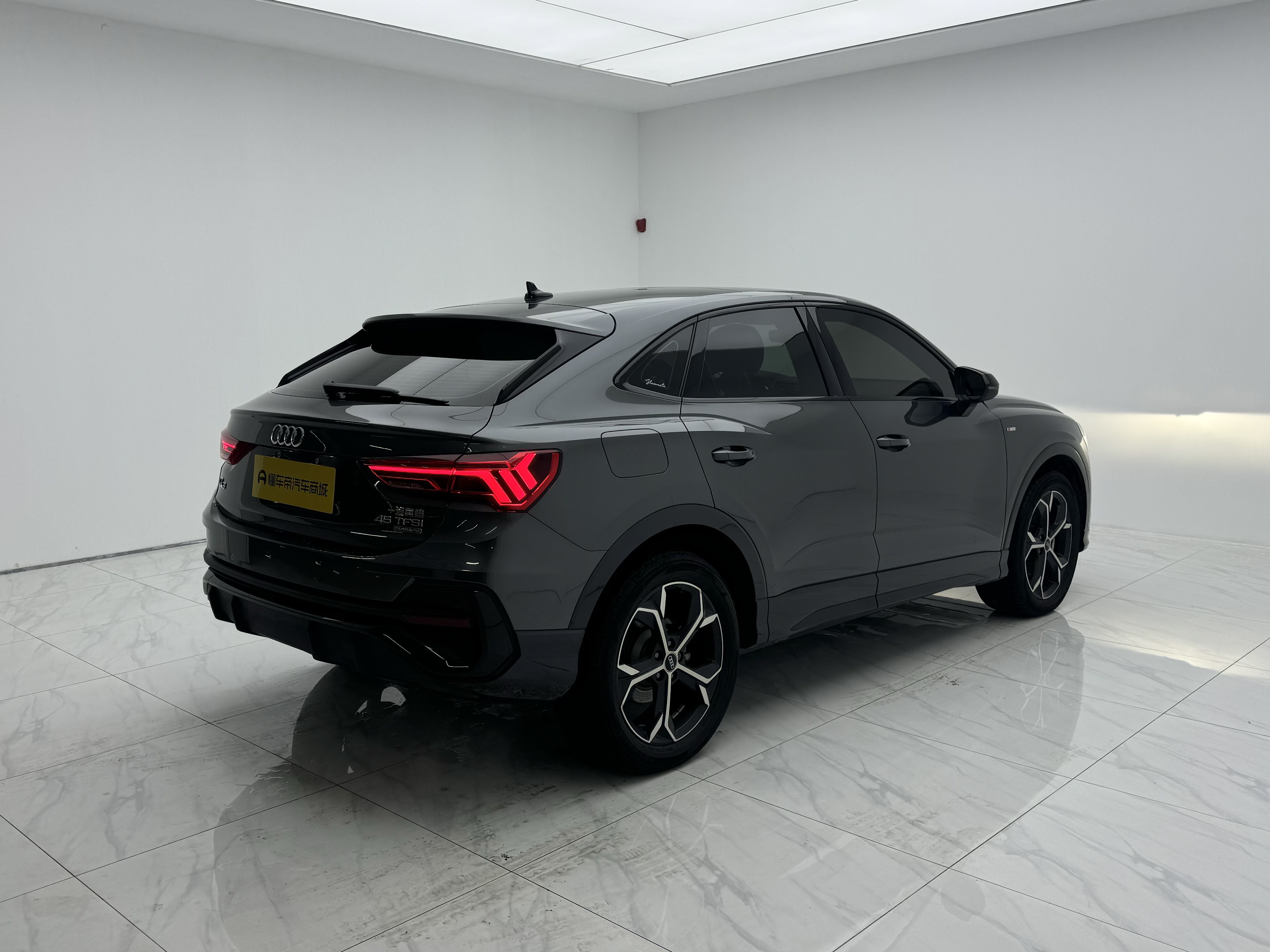 Audi Q3 Sportback 2022 #5 Audi Q3 Sportback 2022 car image #5