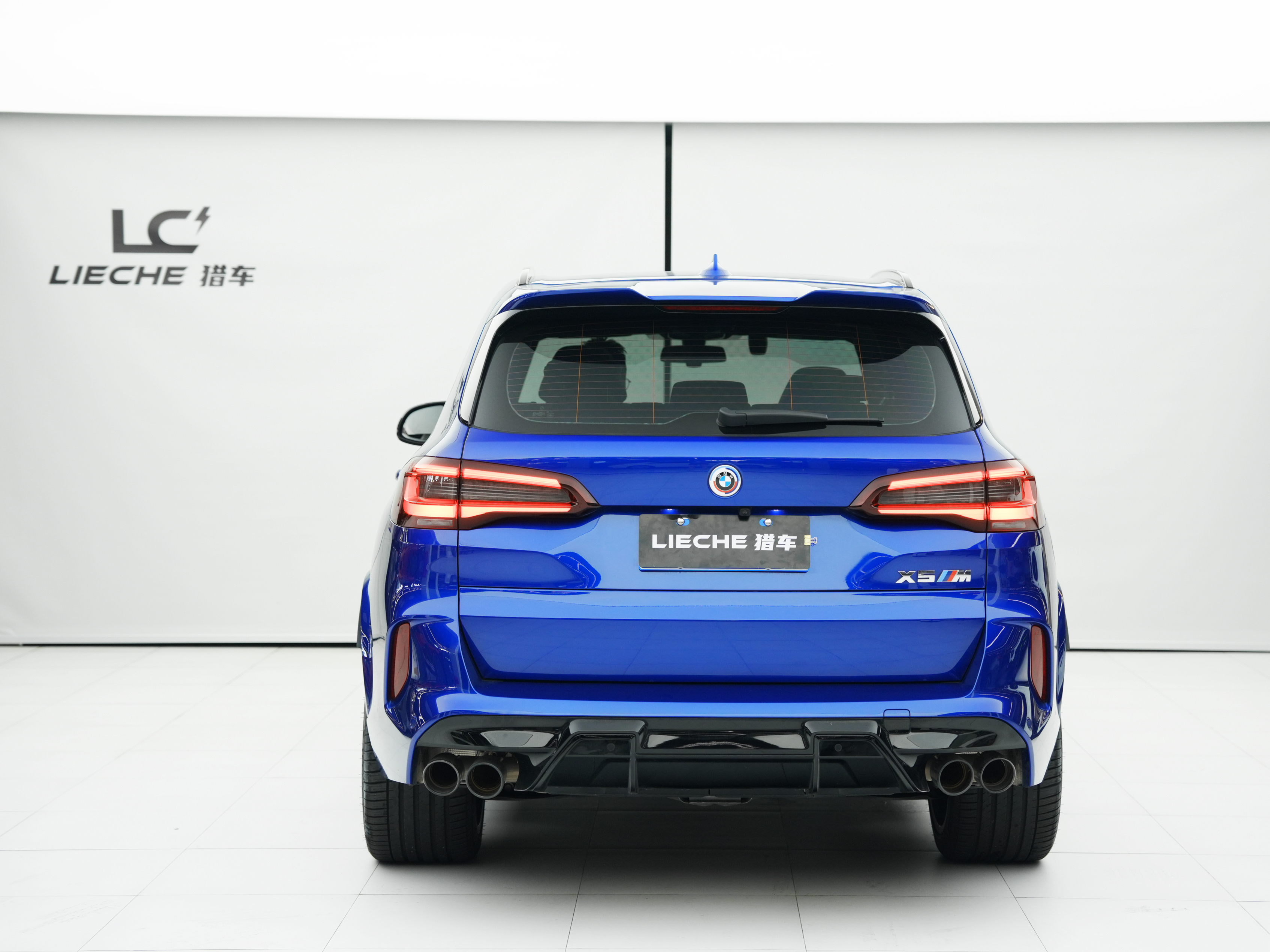 BMW X5 M 2023 immagine di auto #5