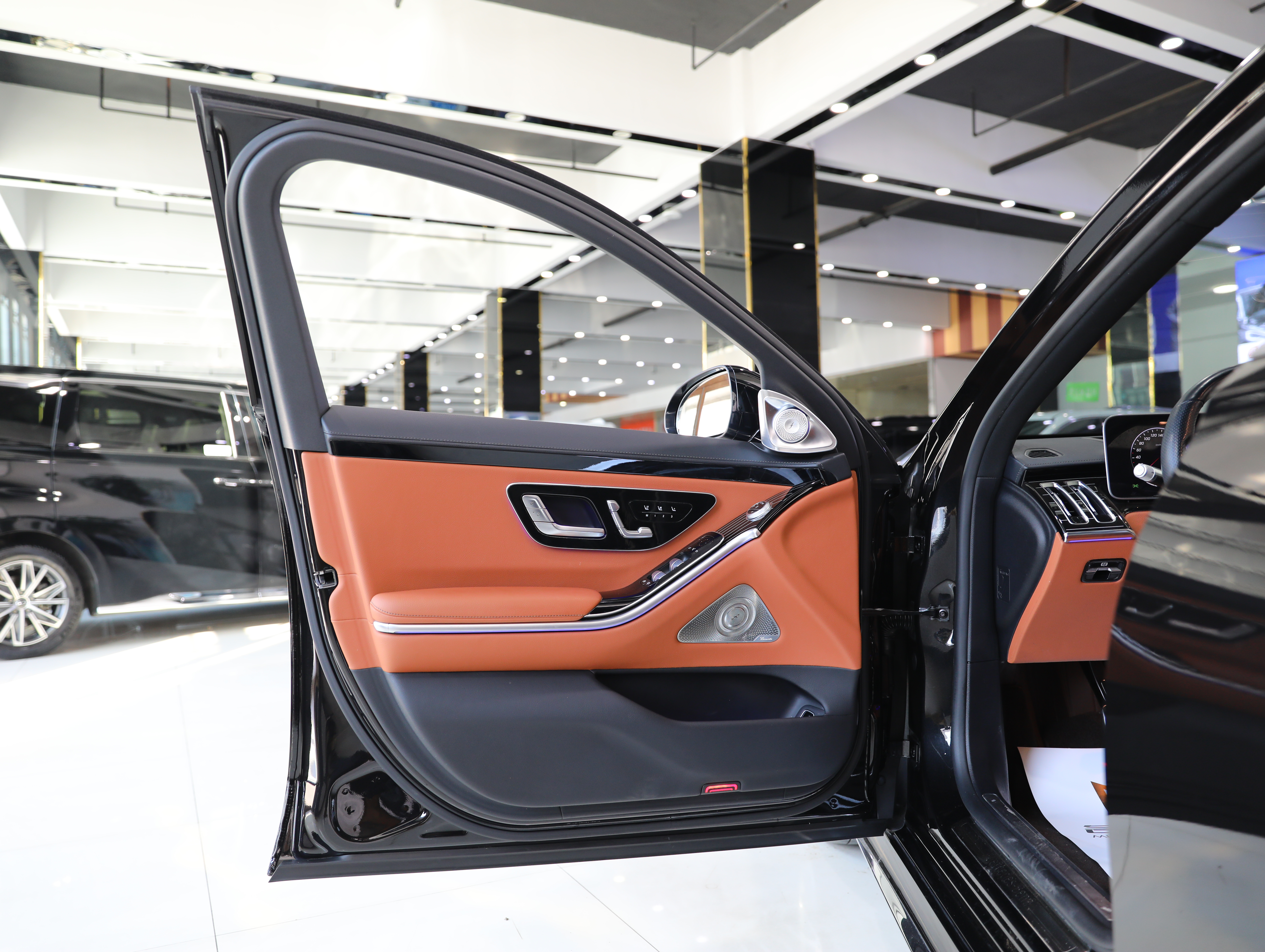 Mercedes-Benz S Class 2022 immagine di auto #5