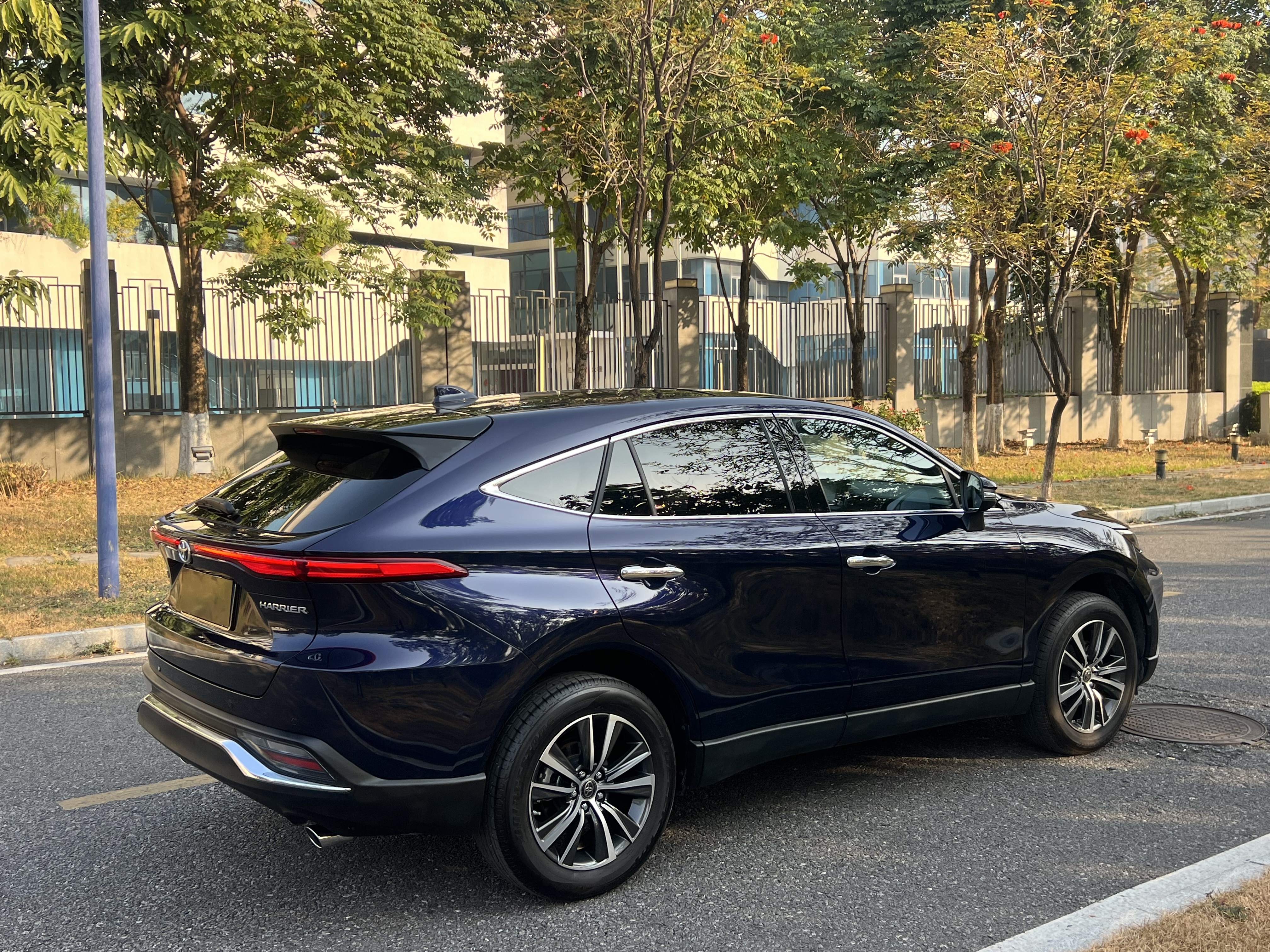 Toyota Harrier 2022 #5 Toyota Harrier 2022 car image #5