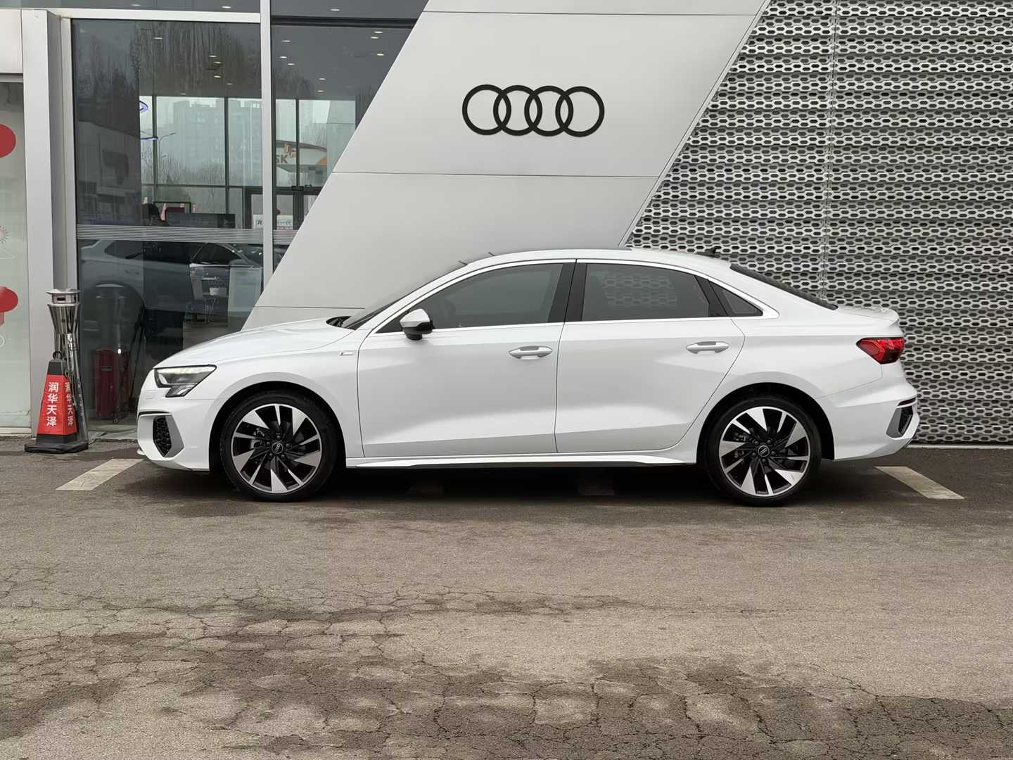 Audi A3 2022 car image #5