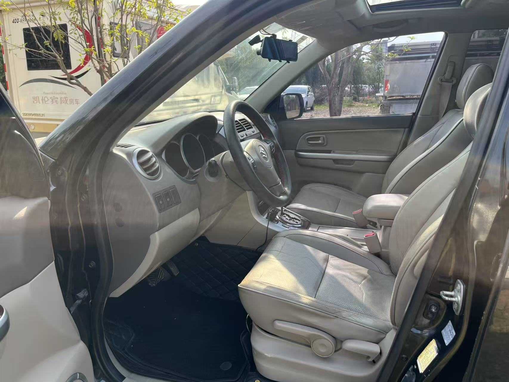 铃木 超级维特拉 2011 汽车图片 #5