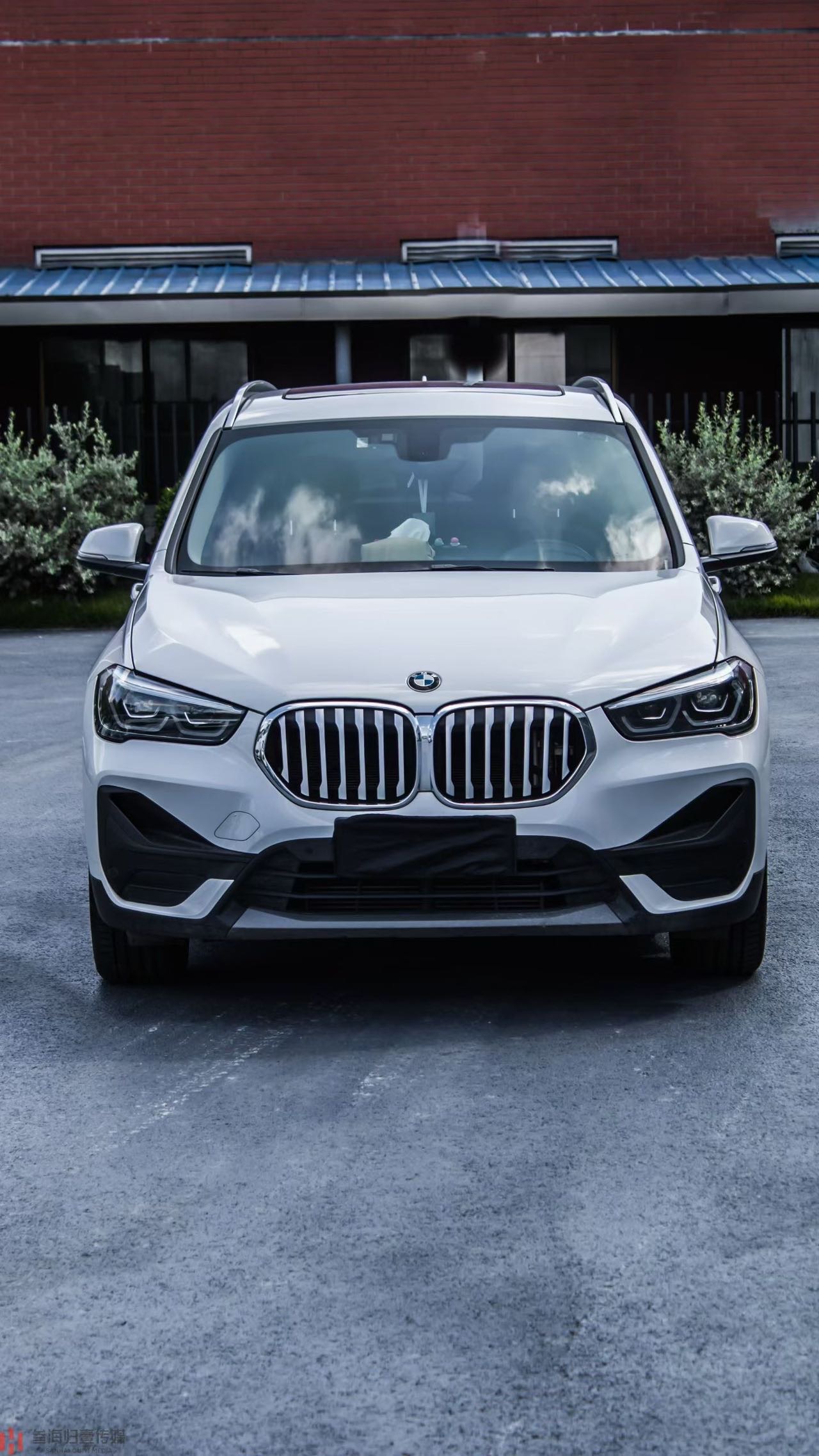 BMW X1 M35Li 2023 #5 BMW X1 M35Li 2023 car image #5