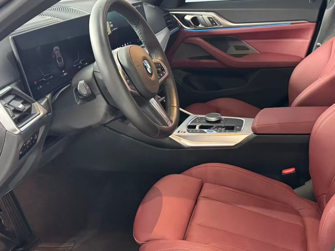 BMW i4 2024 car image #5