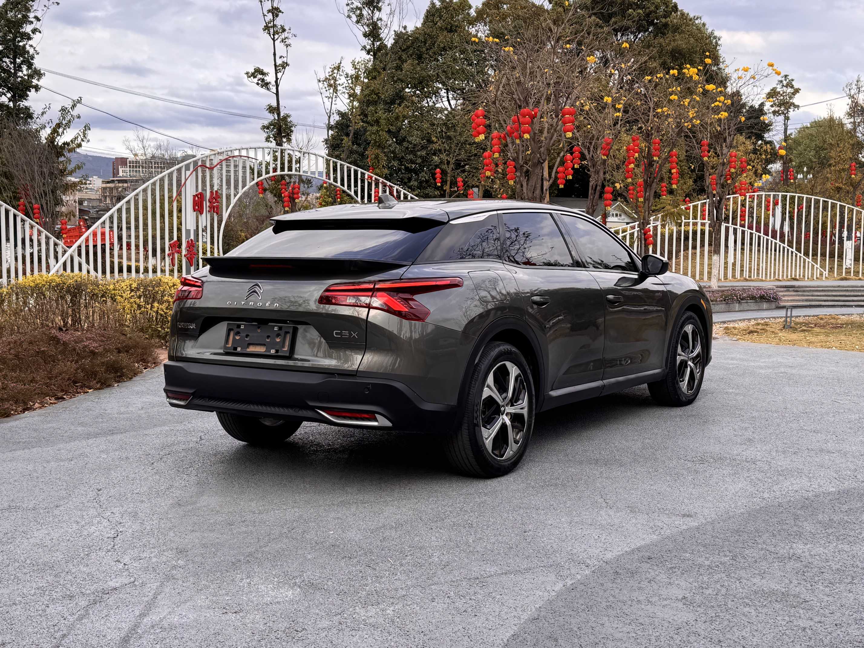 Citroen C5 X 2022 car image #5