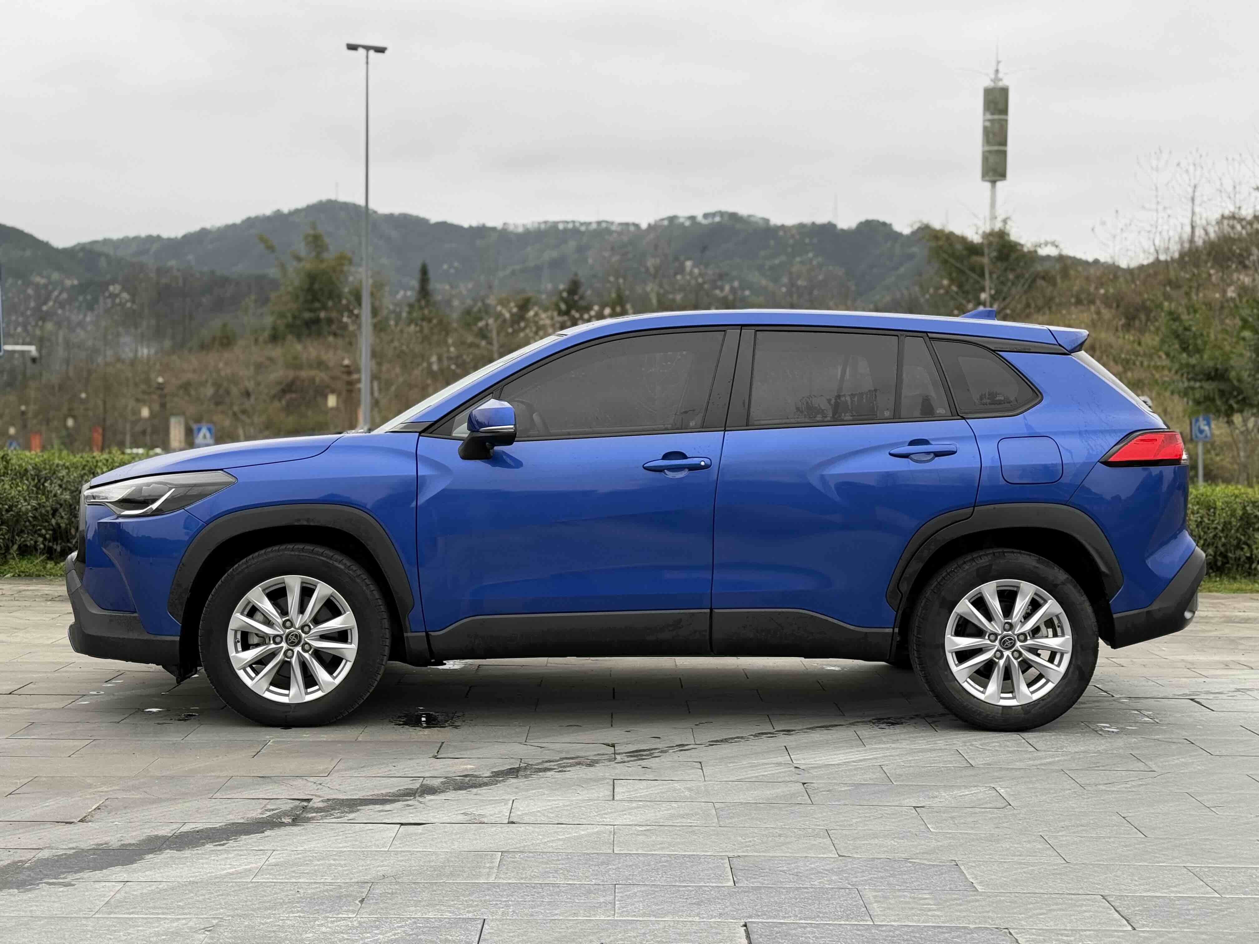 Toyota Corolla Cross 2023 car image #5