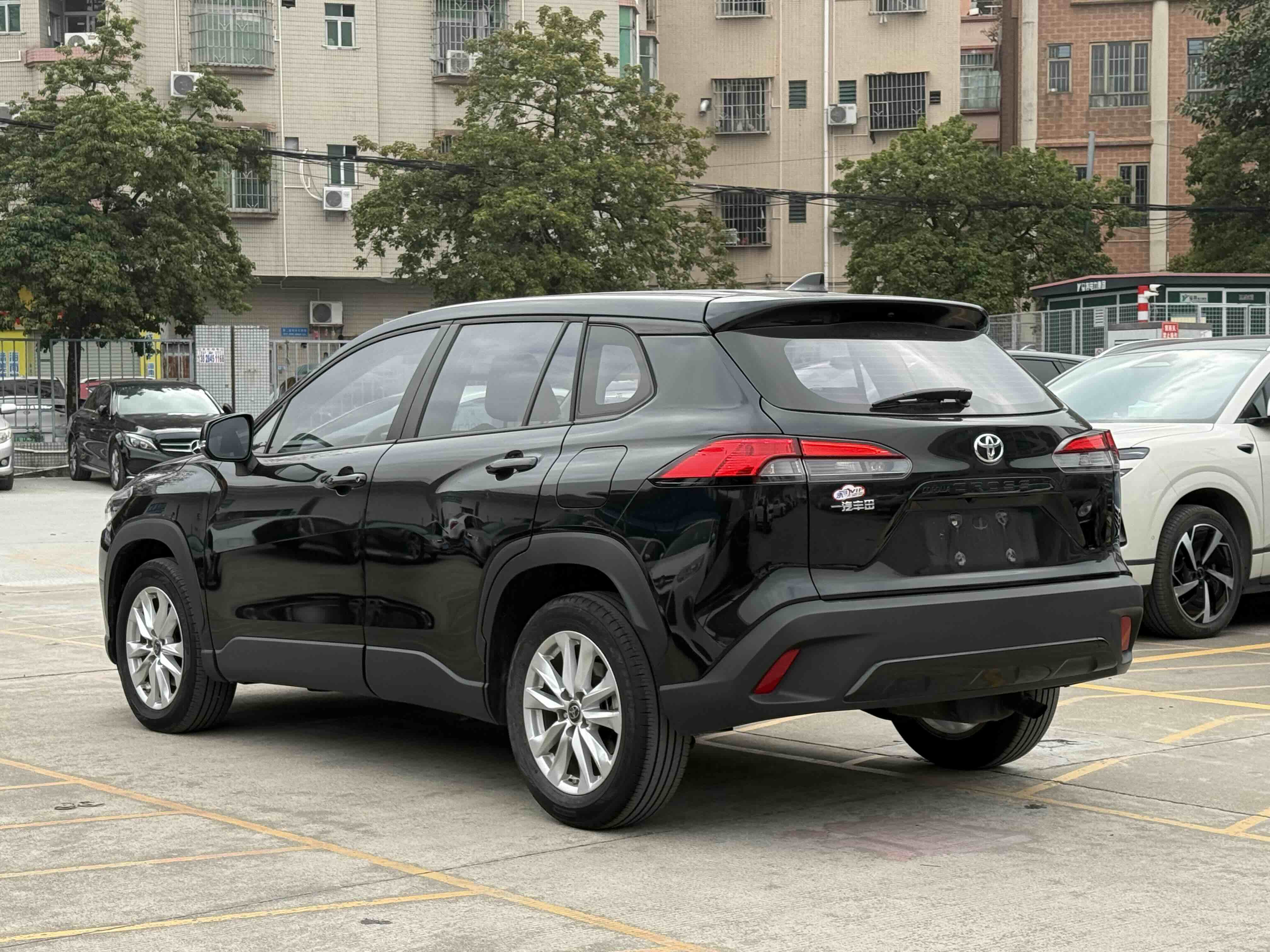 Toyota Corolla Cross 2023 immagine di auto #5