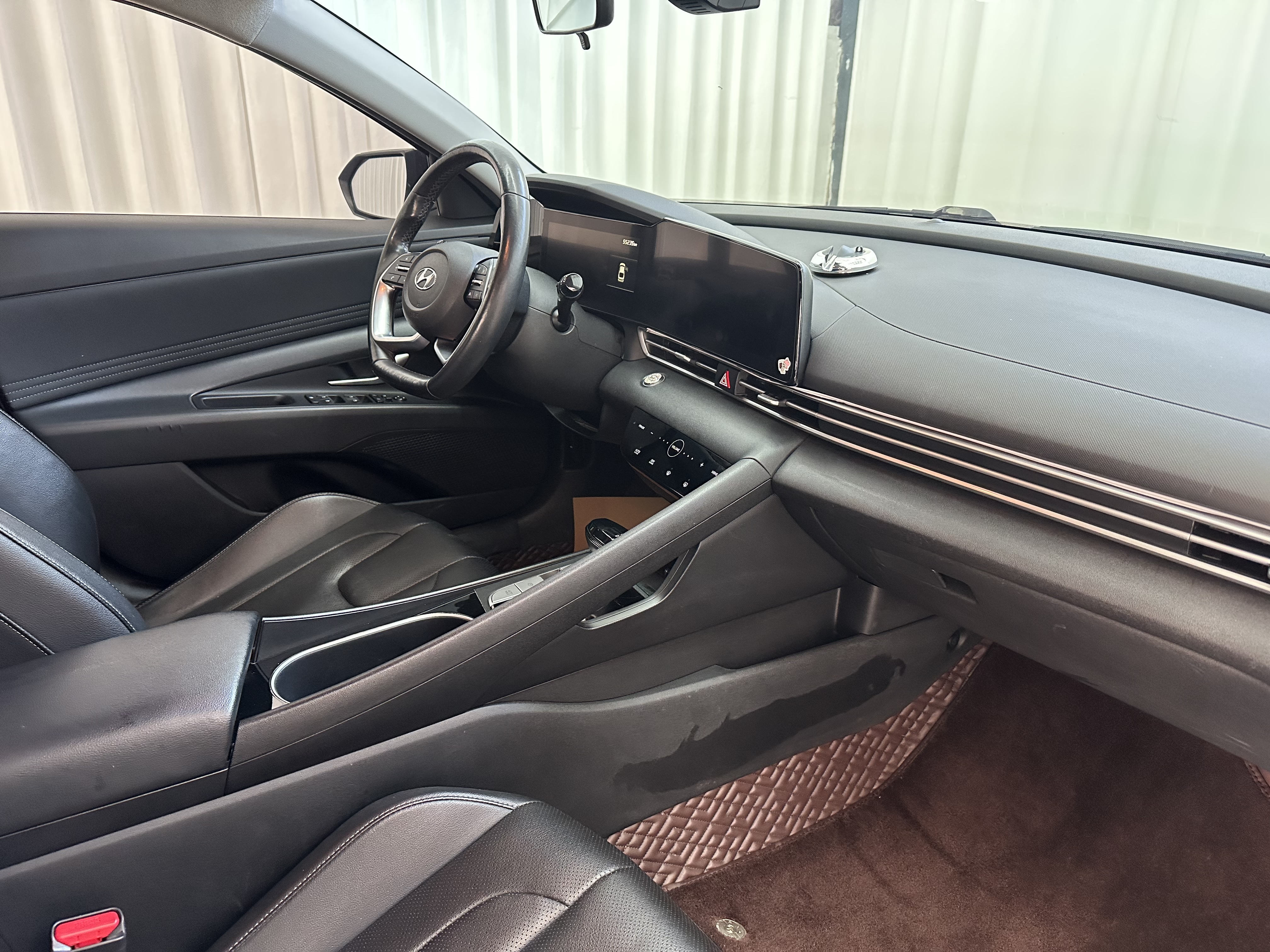 Hyundai Elantra 2021 car image #5