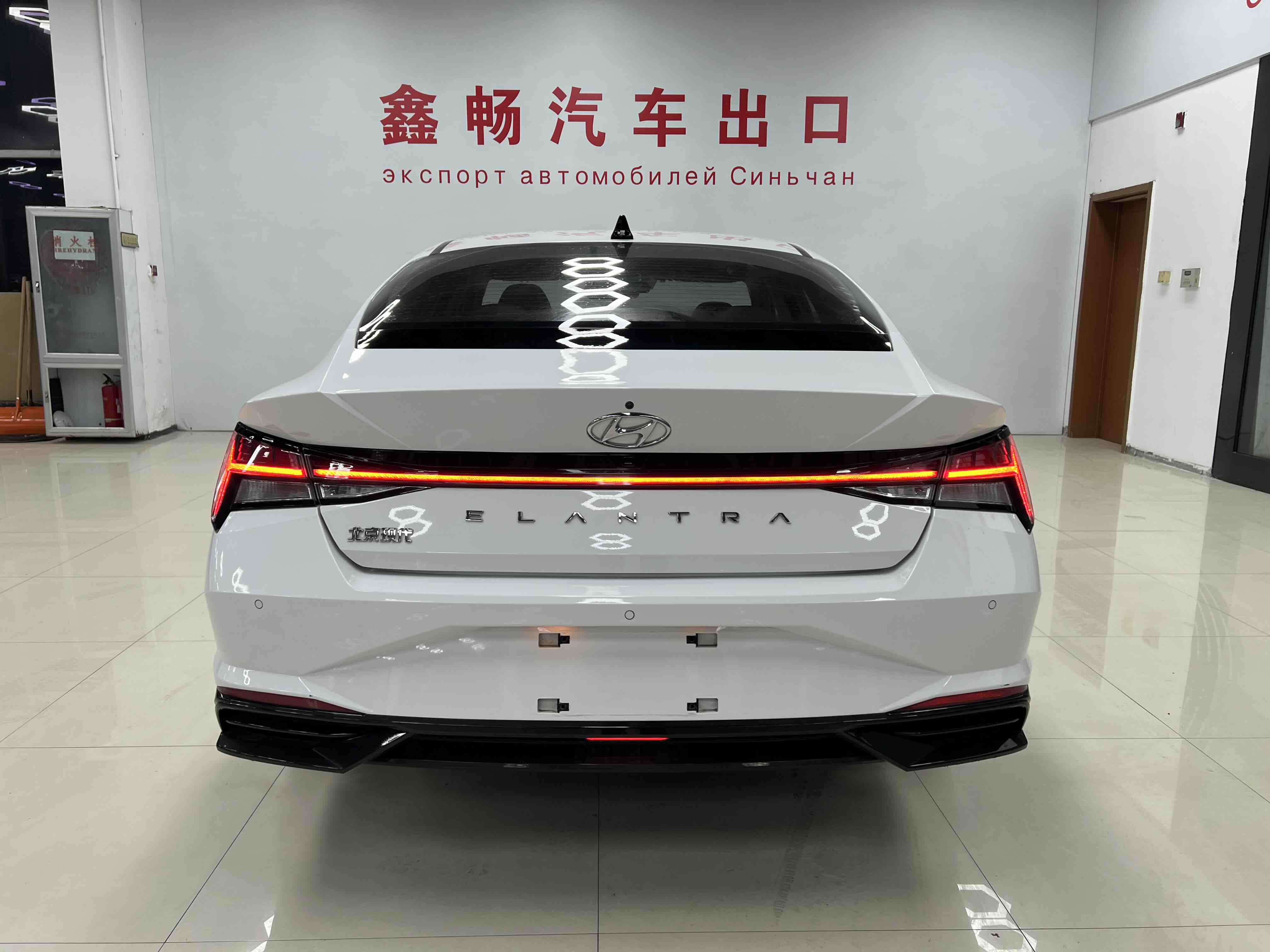 Hyundai Elantra 2023 car image #5