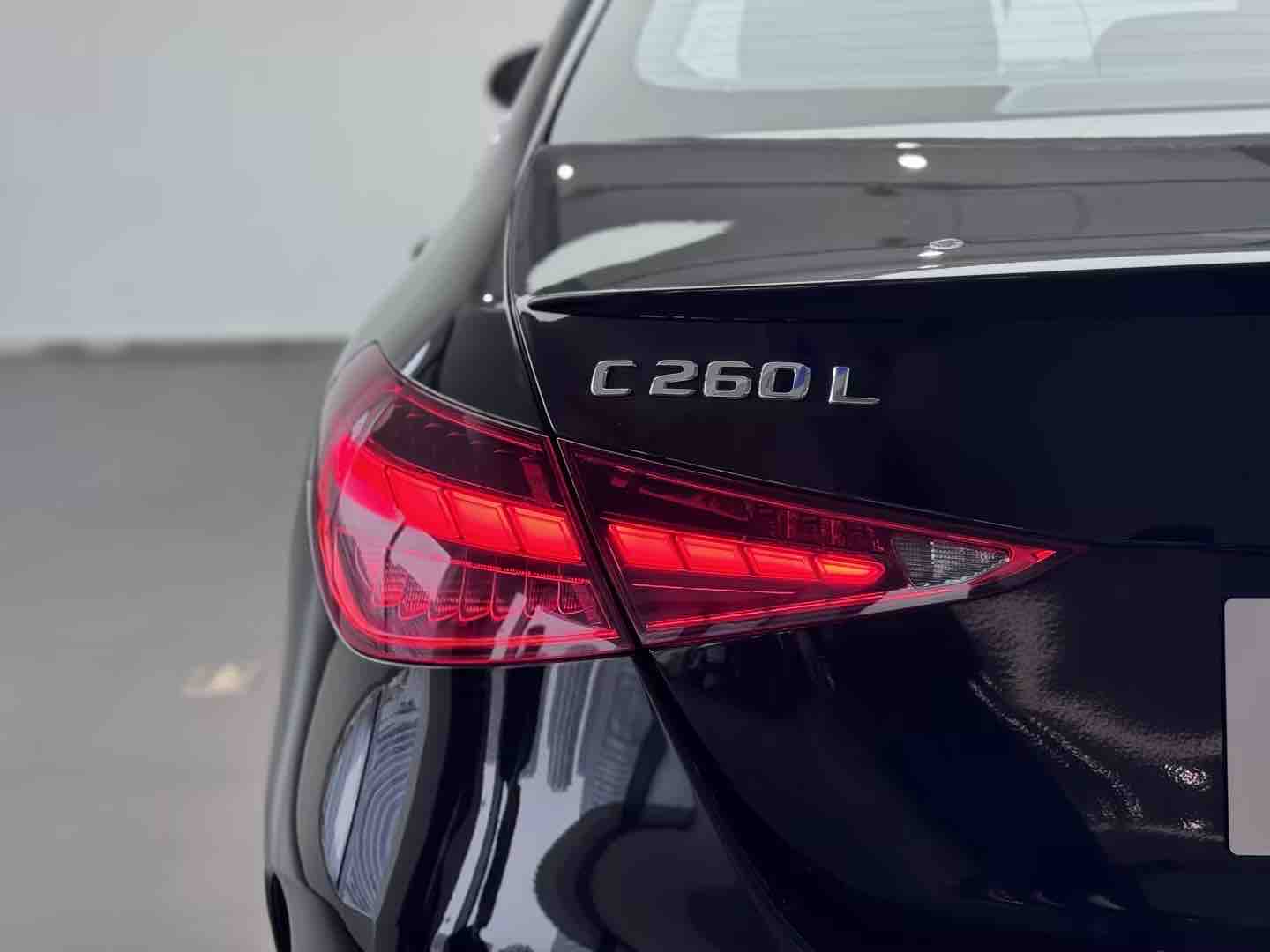 Mercedes-Benz C Class 2022 صورة سيارة #5