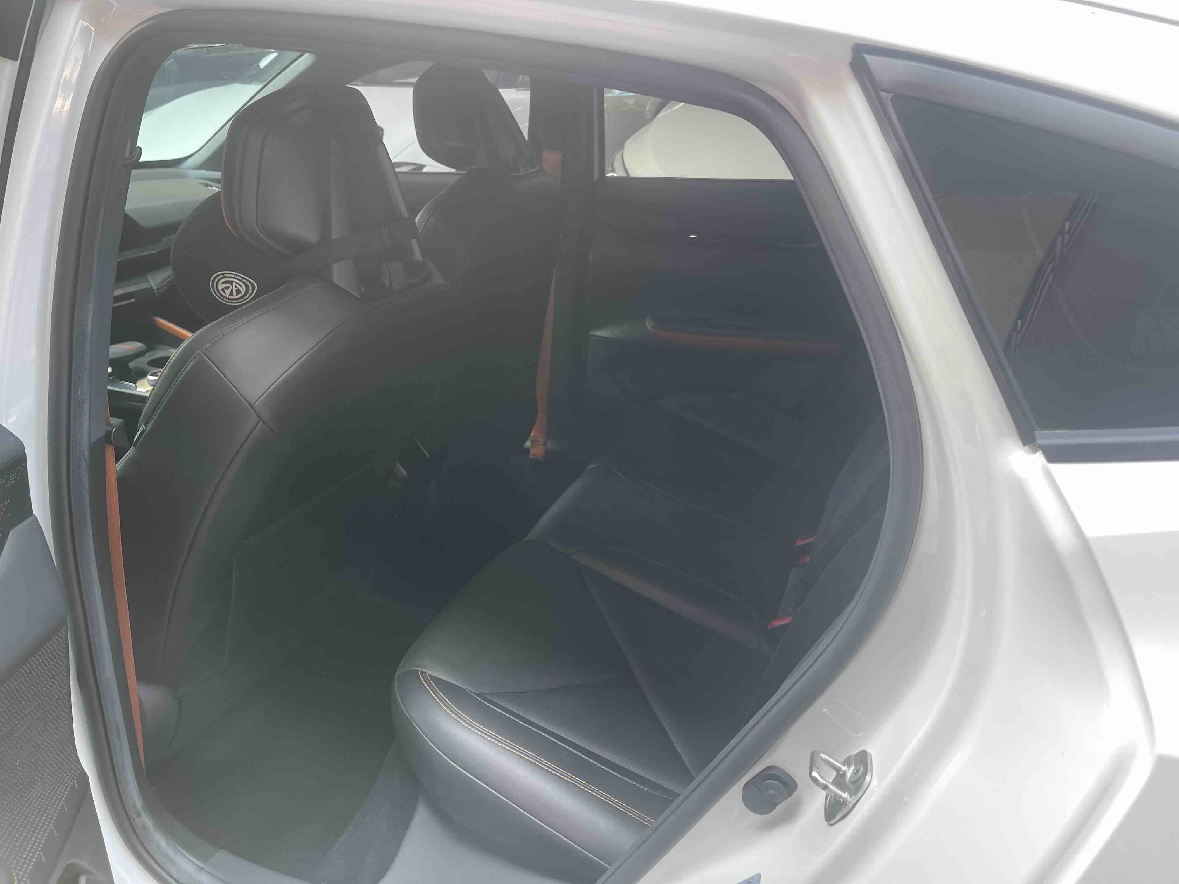 Changan UNI-V 2023 car image #5