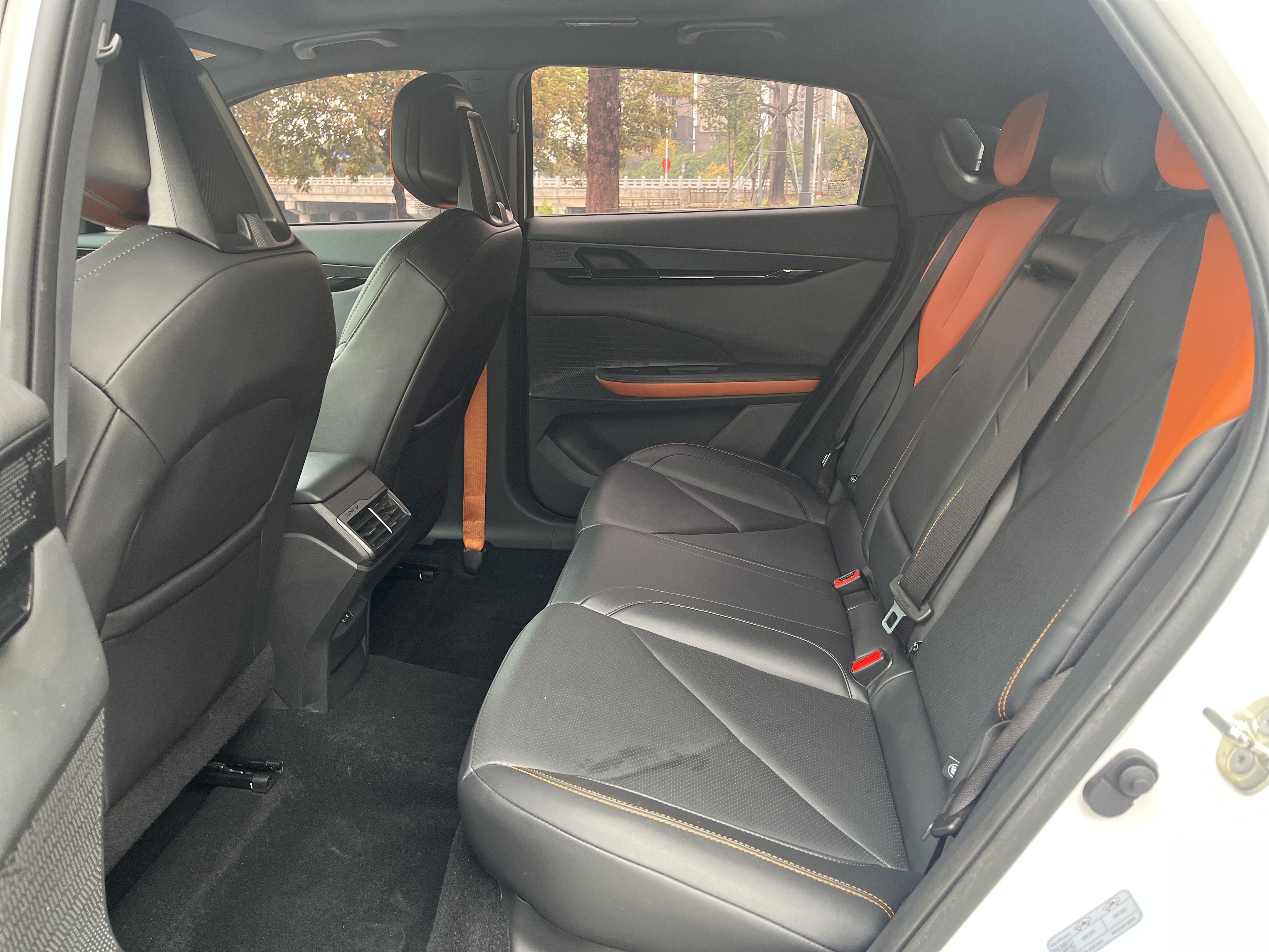 Changan UNI-V 2023 صورة سيارة #5