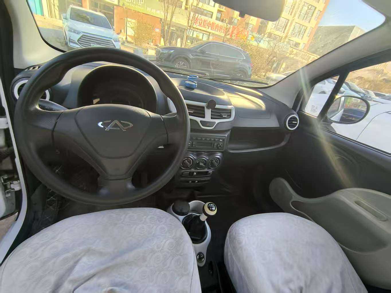 Chery QQ 2015 car image #5