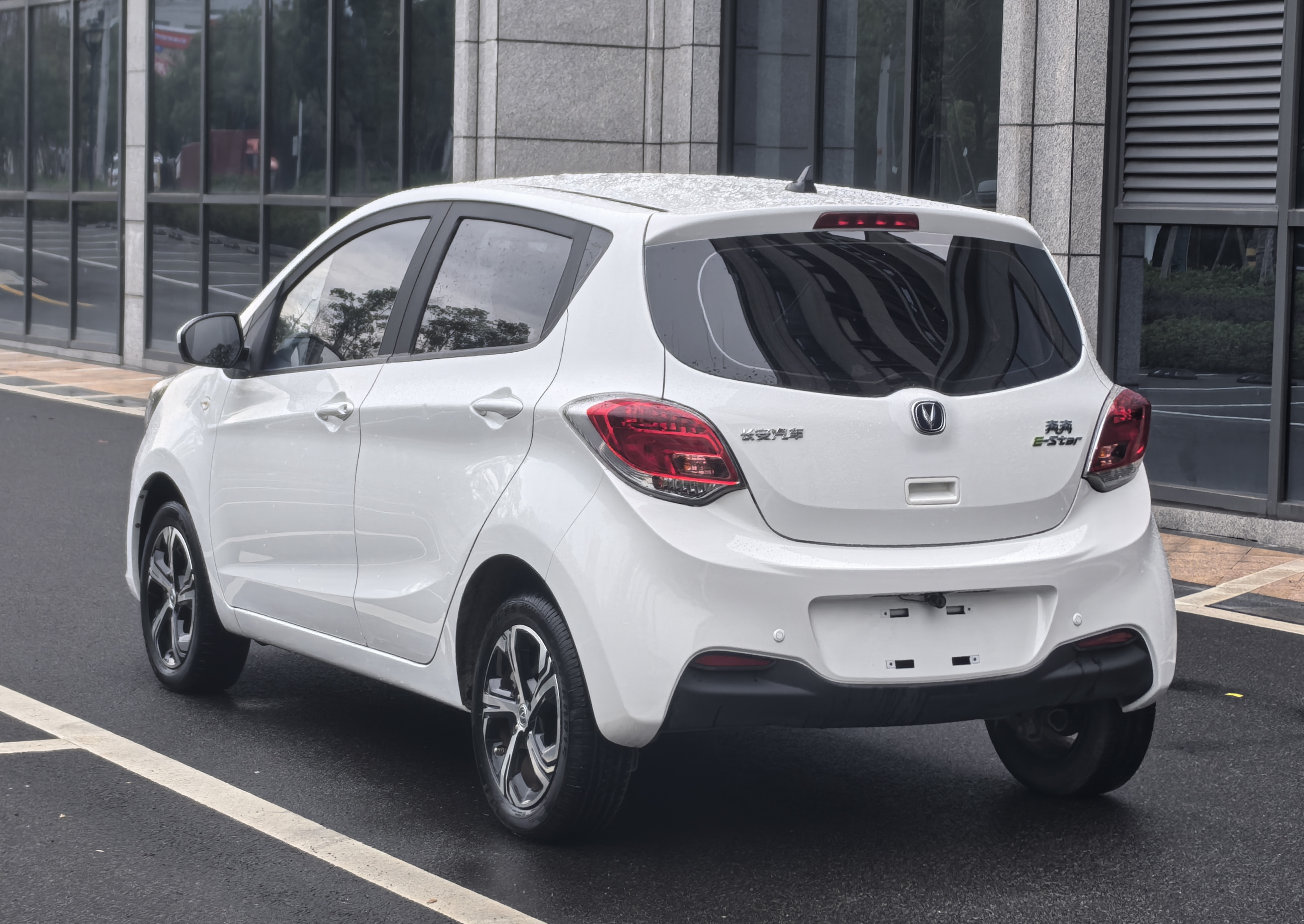 Changan BenBen E-Star 2022 изображение автомобиля #5