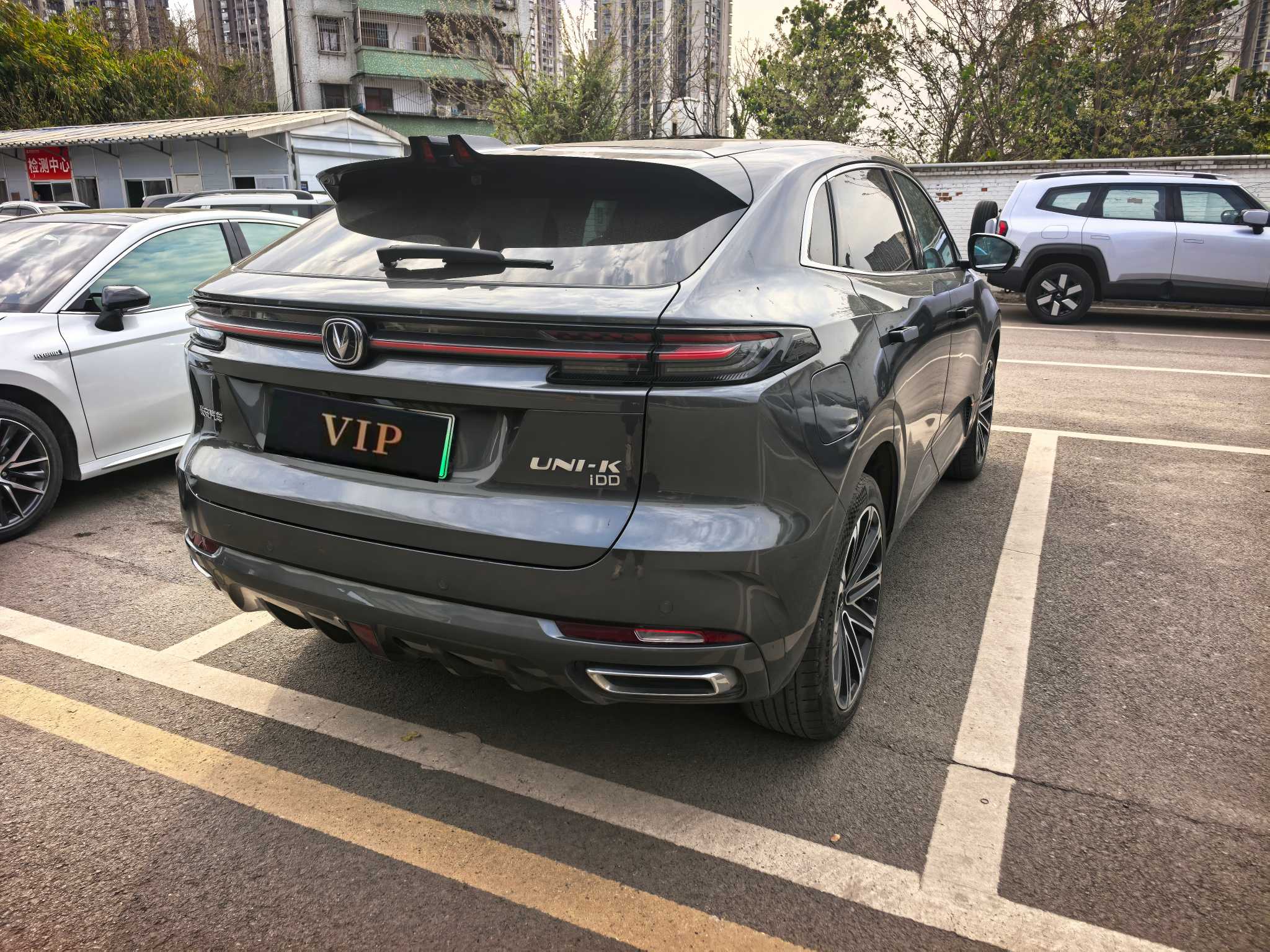 Changan UNI-K iDD 2022 car image #5