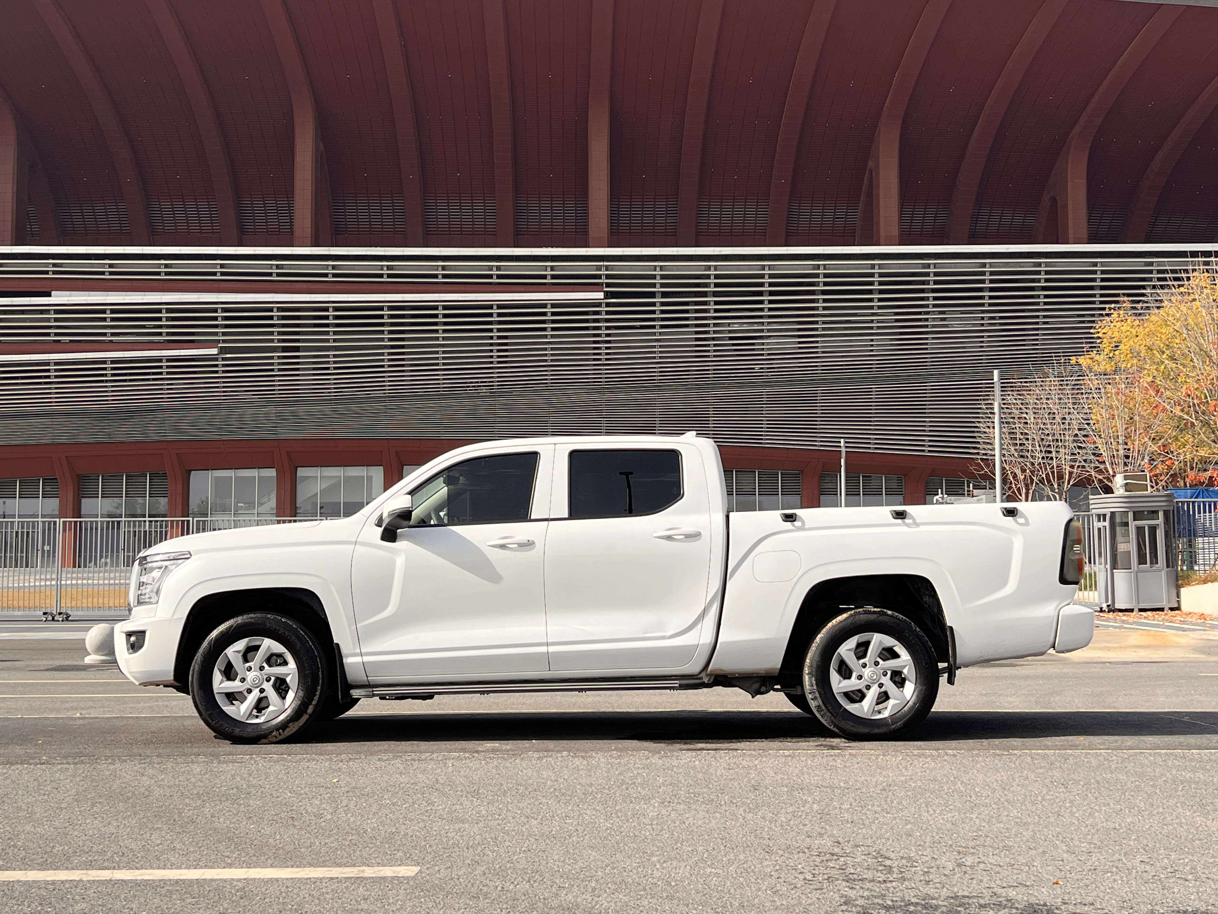 Great Wall Jingang Pao 2022 car image #5