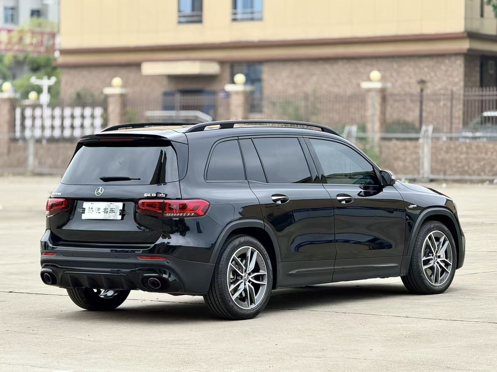 Mercedes-Benz GLB AMG 2022 car image #5