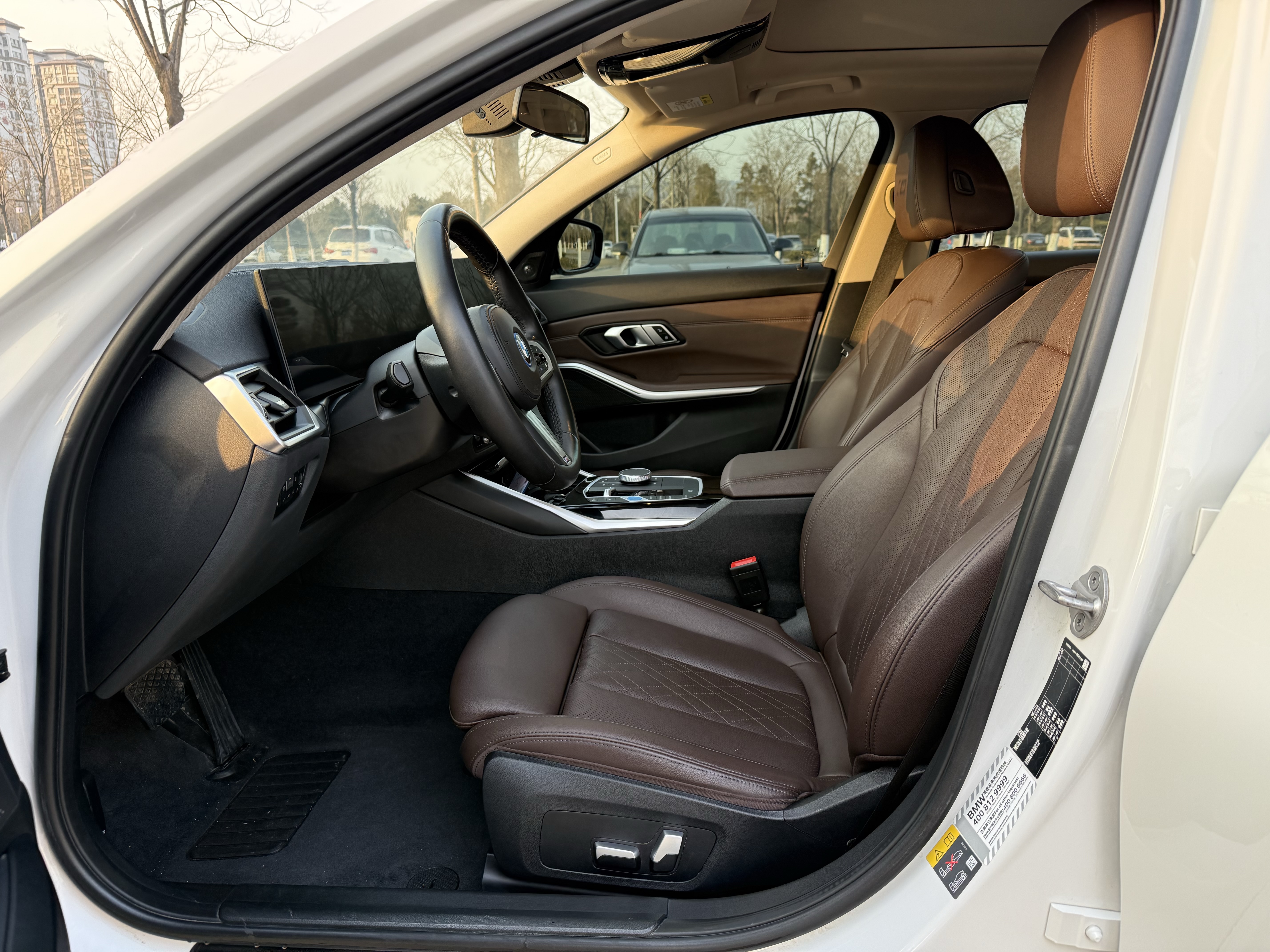 BMW i3 2023 car image #5