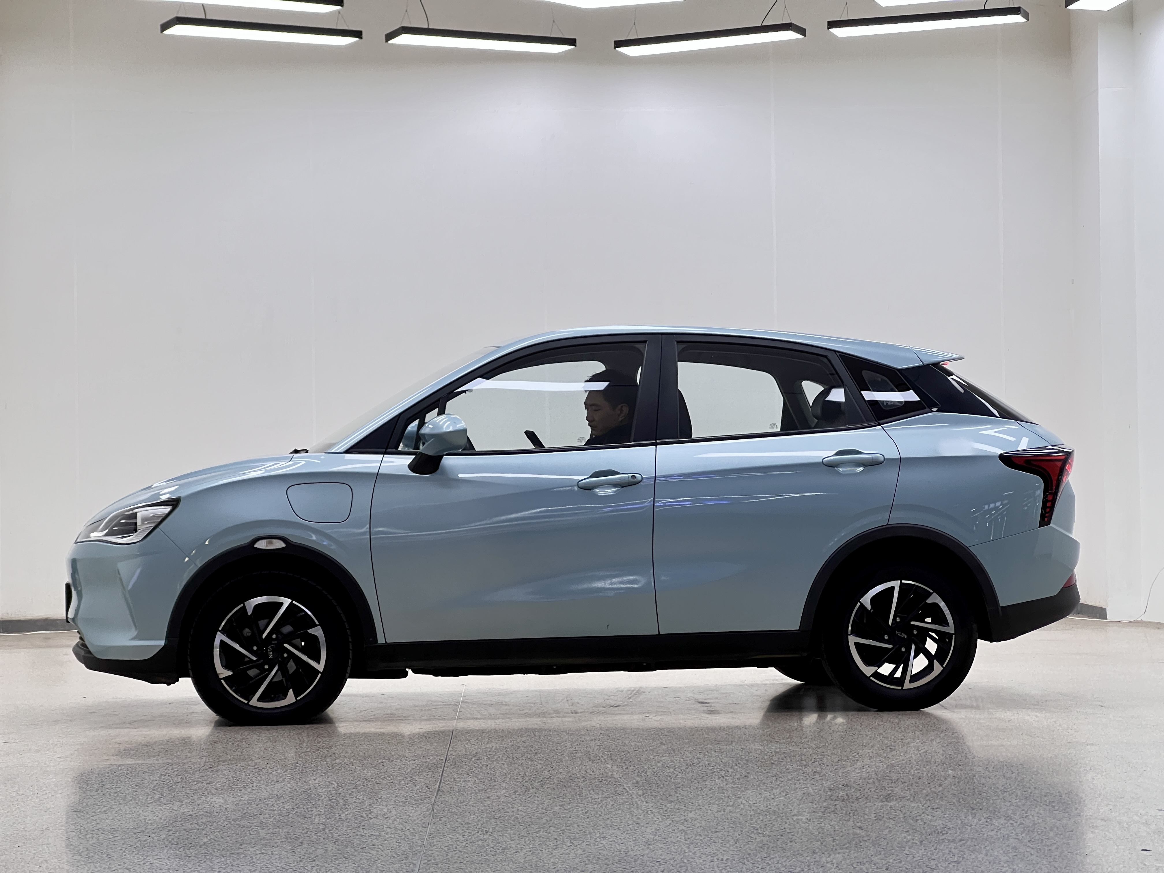 Neta V 2023 imagen de coche #5