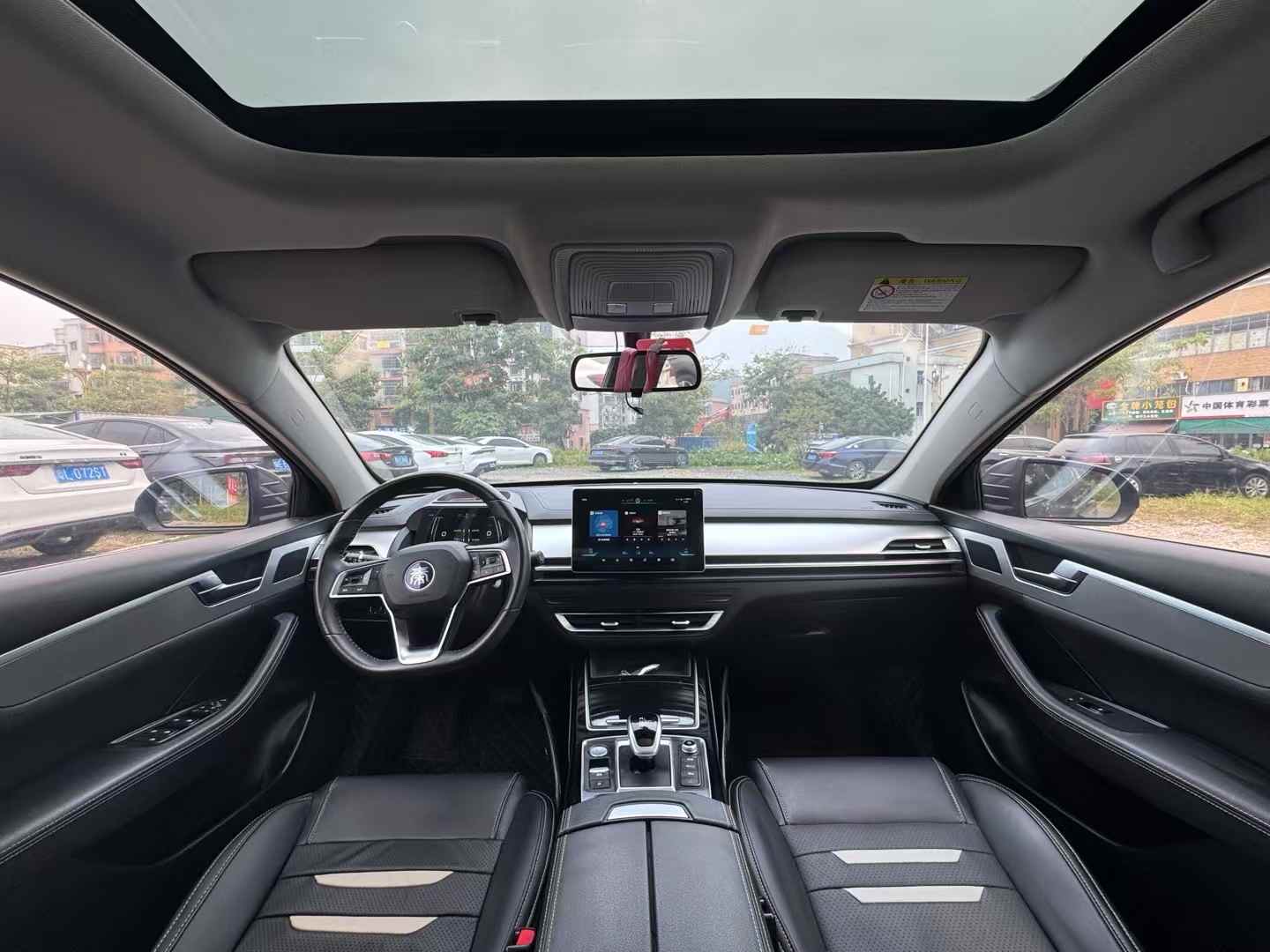 MG 5 Scorpio 2022 #5 MG 5 Scorpio 2022 car image #5